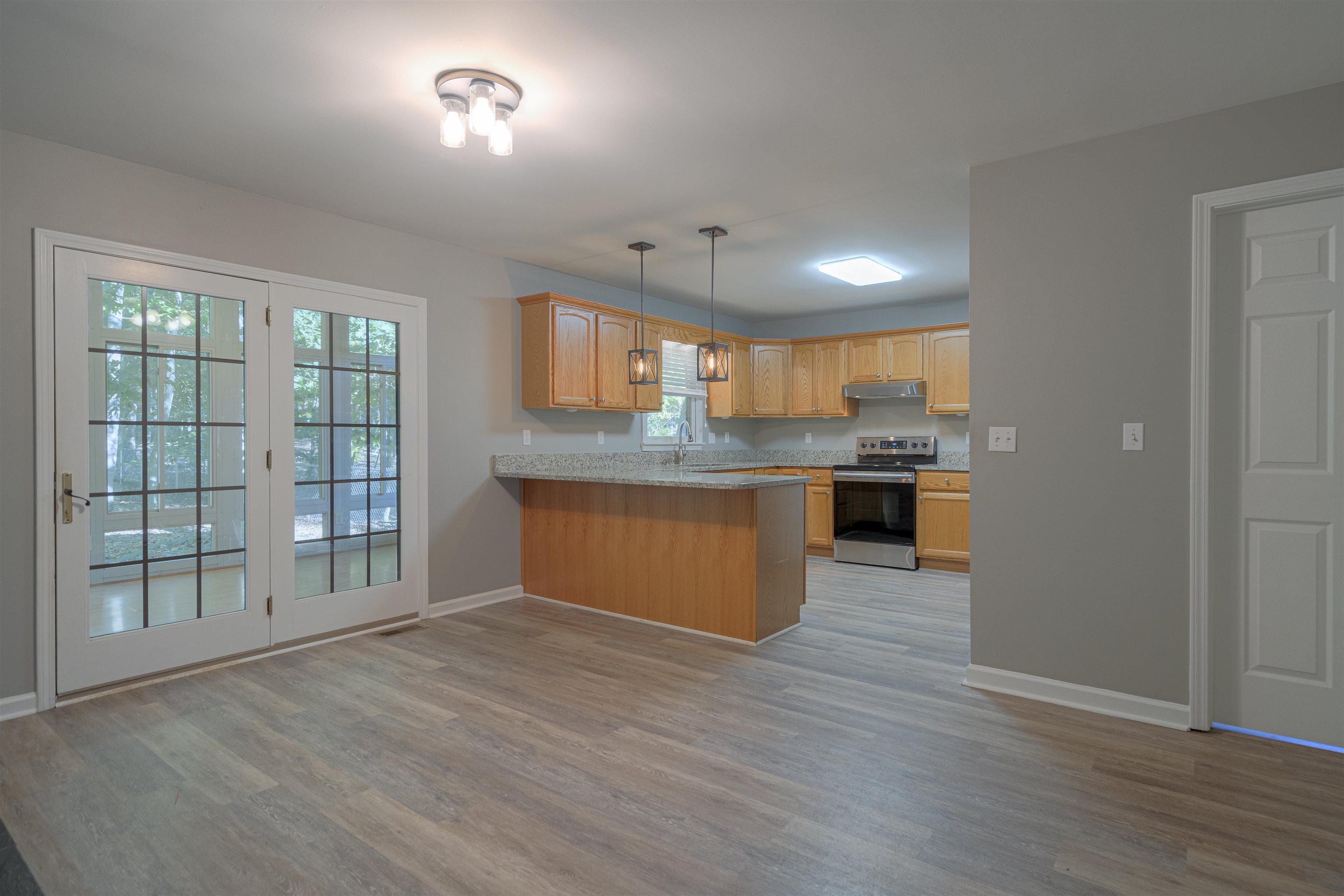 115 INGLEWOOD Drive