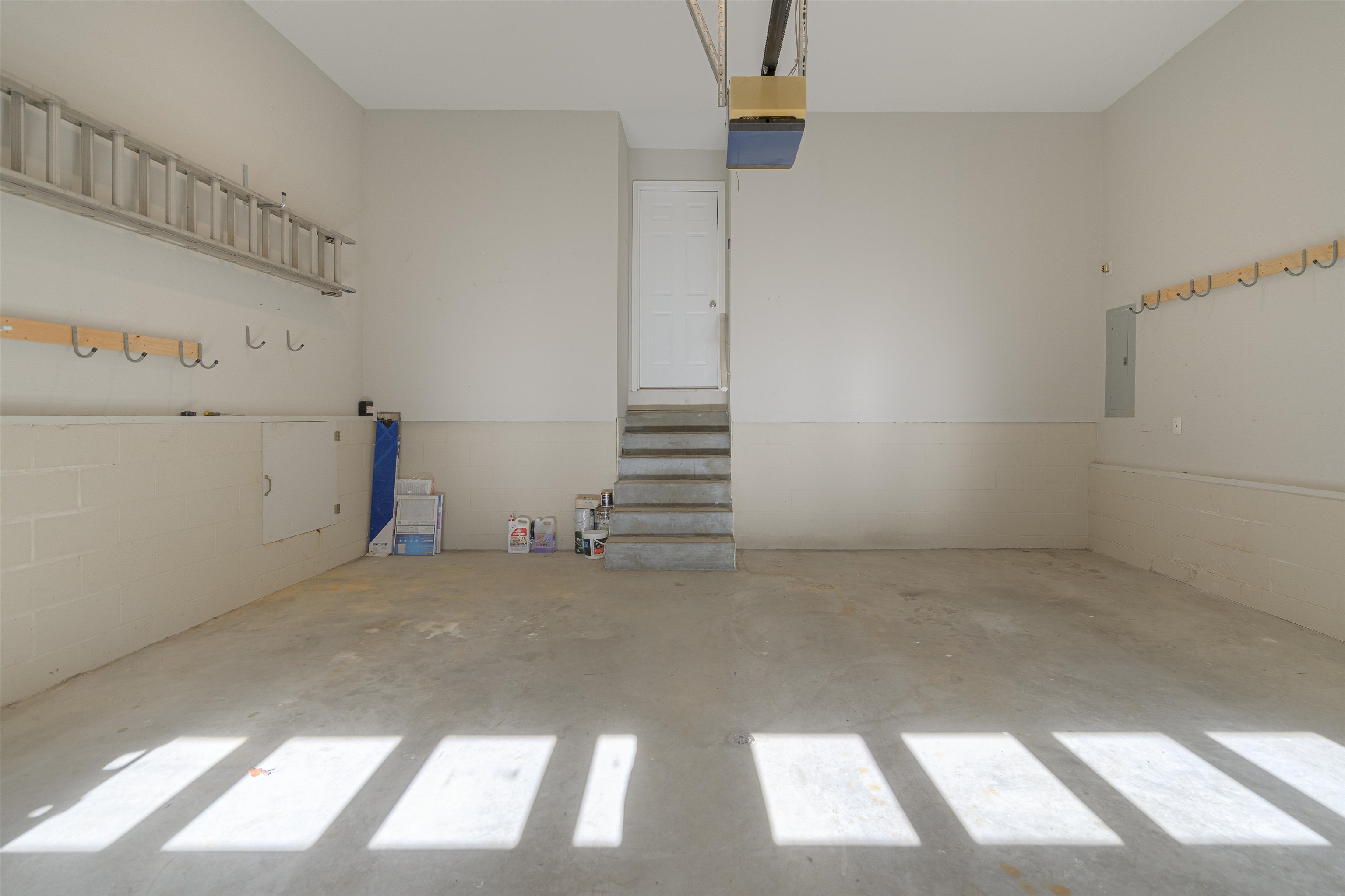115 INGLEWOOD Drive