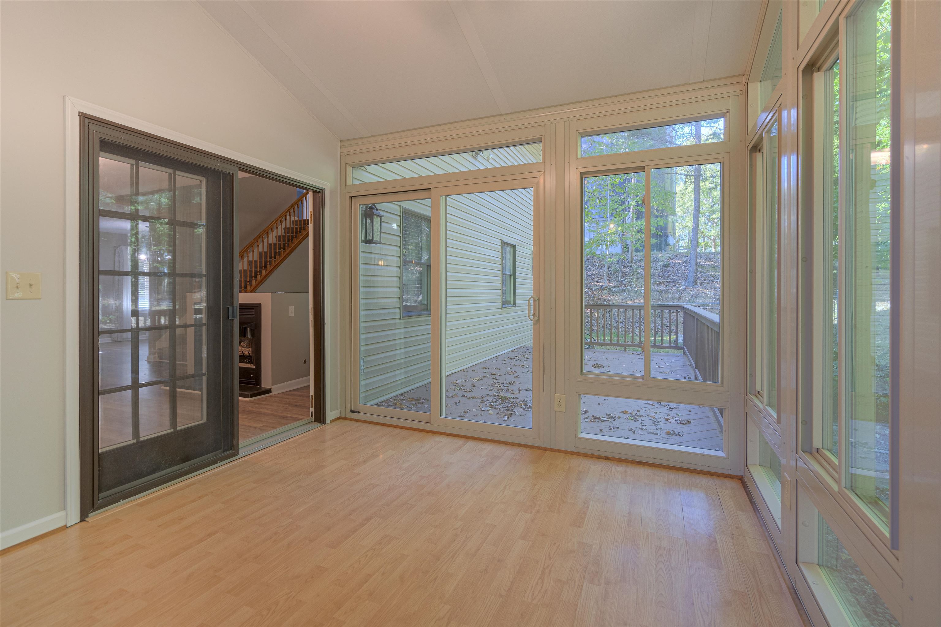 115 INGLEWOOD Drive