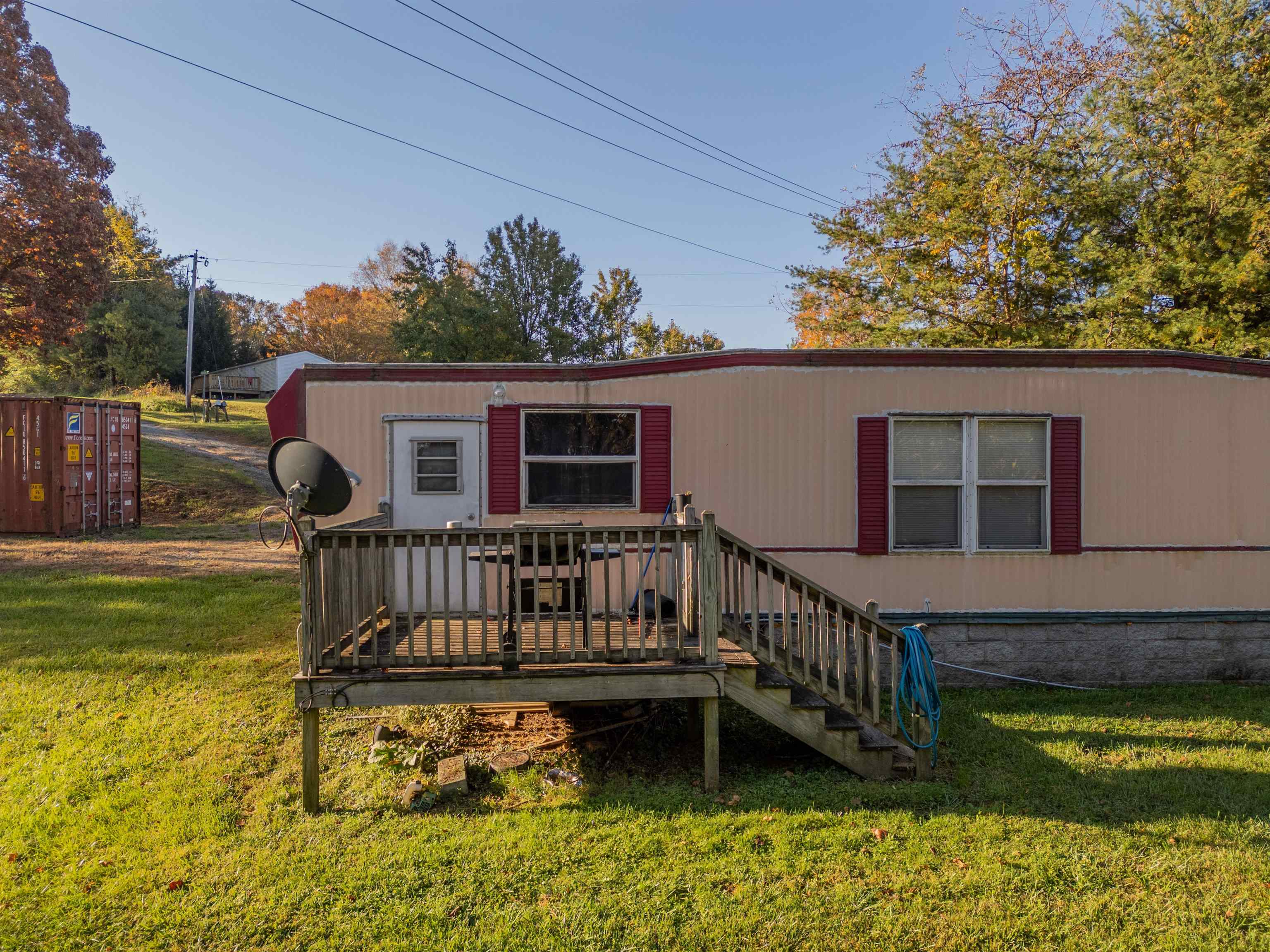 333 NEEDMORE Lane NE