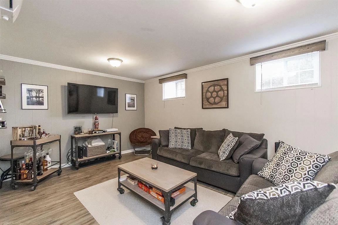 305 #614 Loudon Road 614