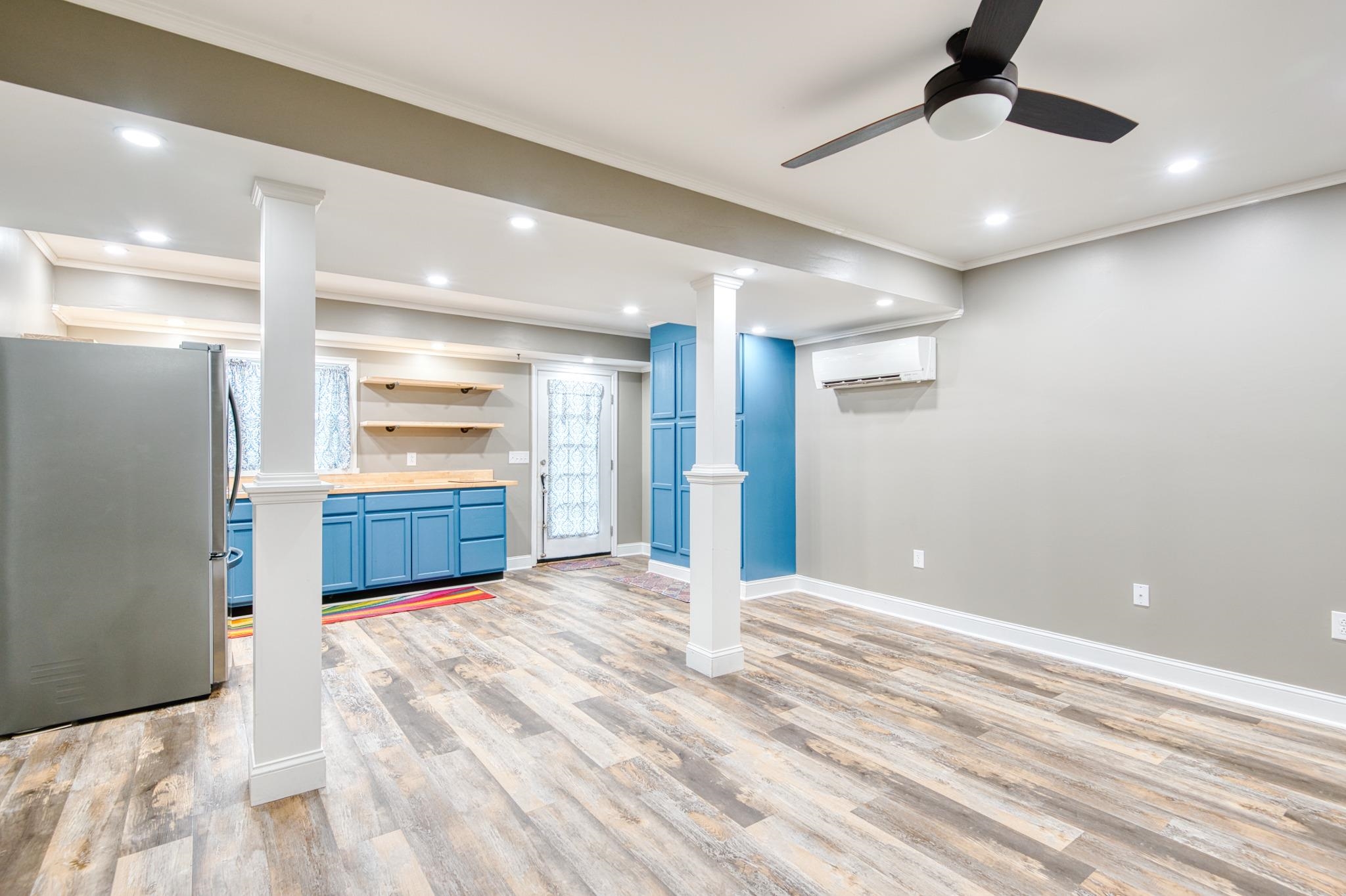 812 Thirteenth Street