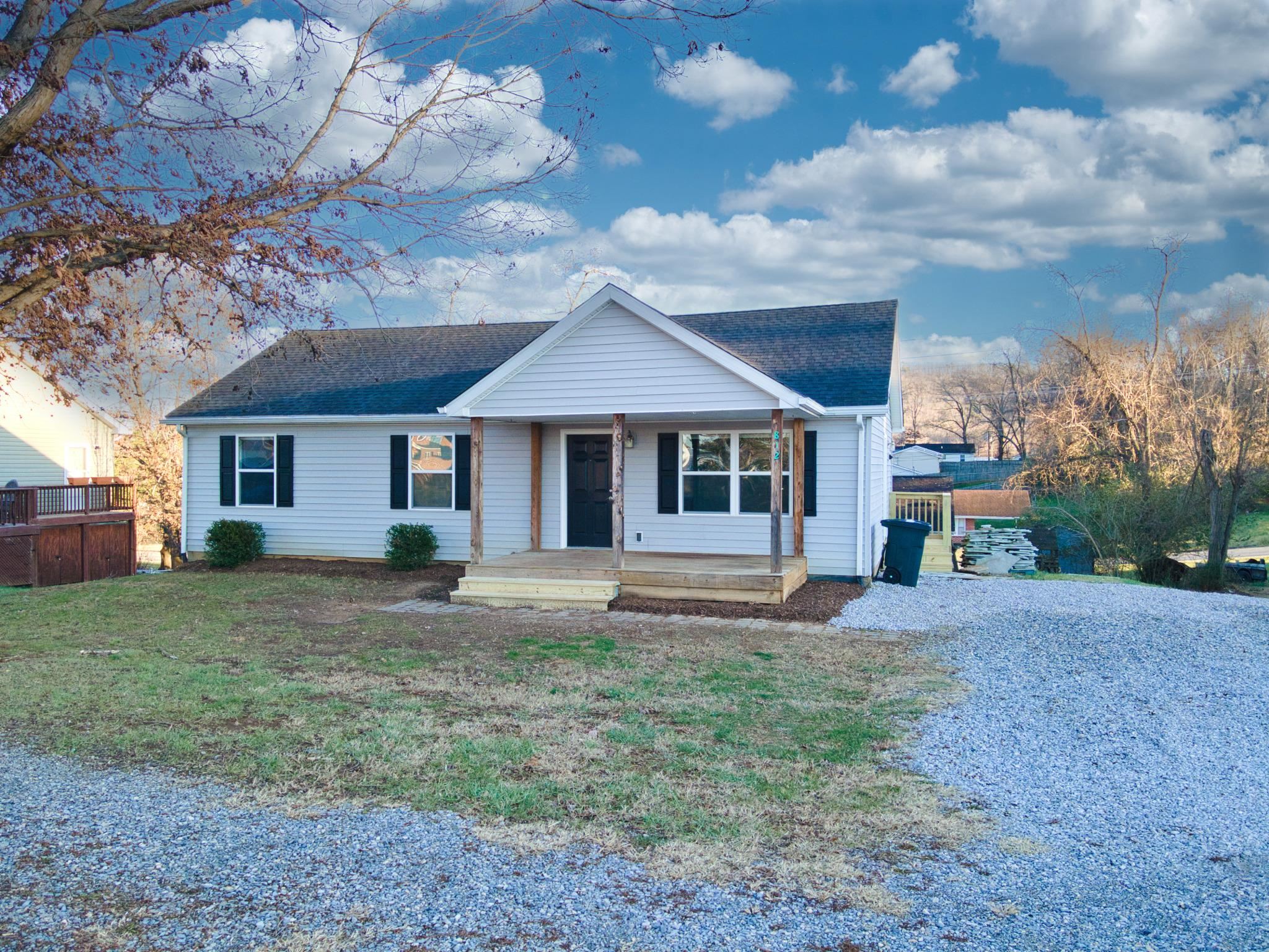 812 Thirteenth Street