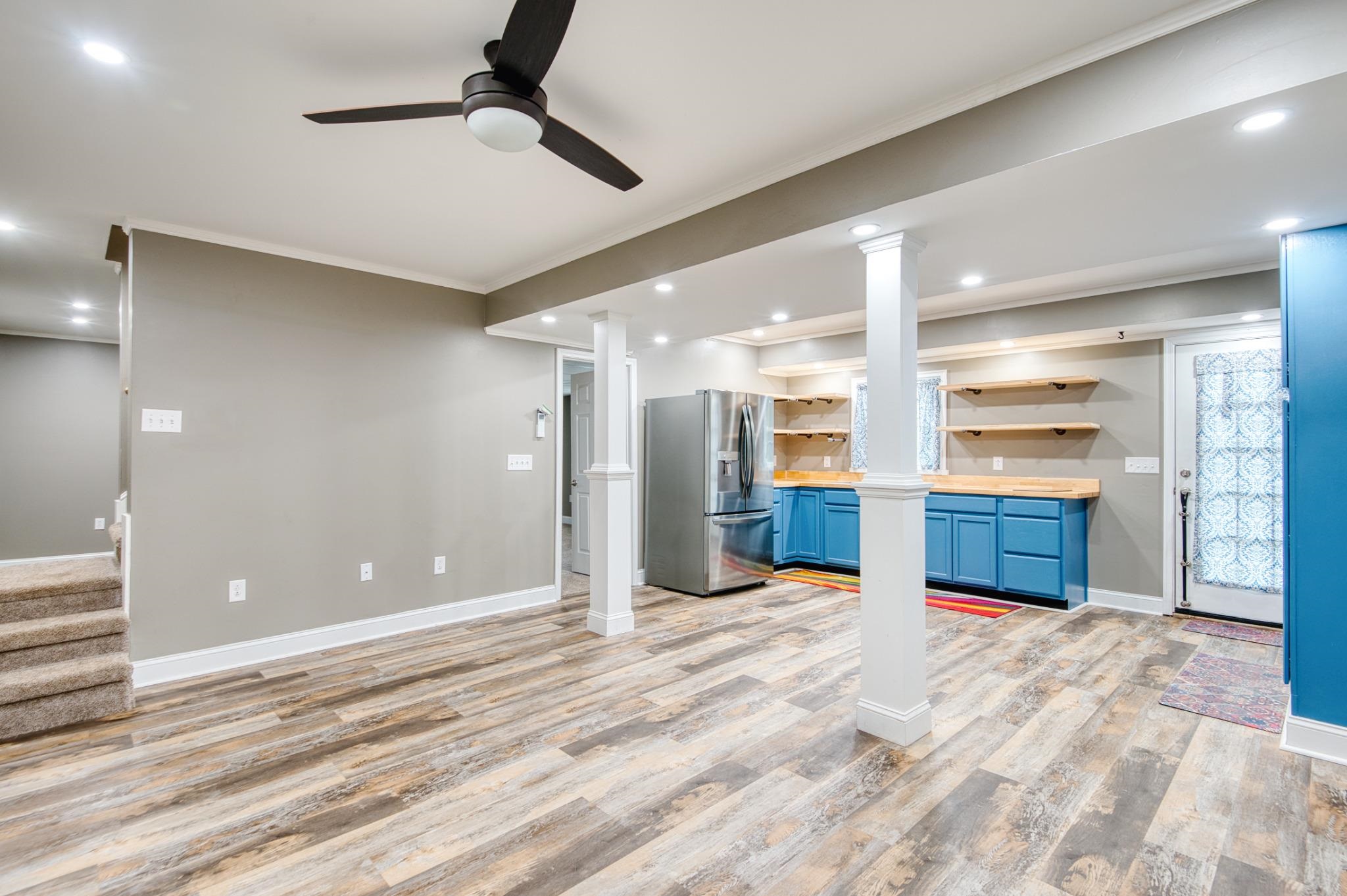 812 Thirteenth Street