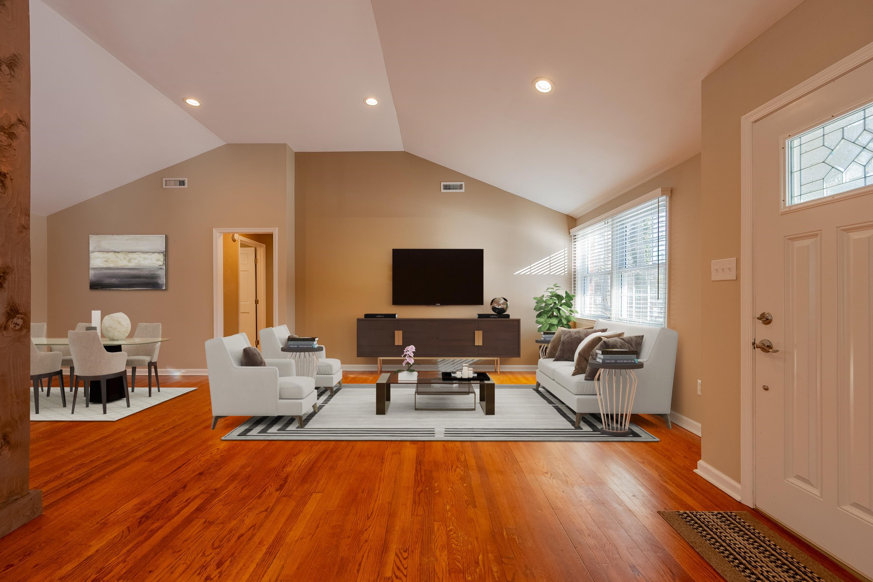 502 Edgewood Lane