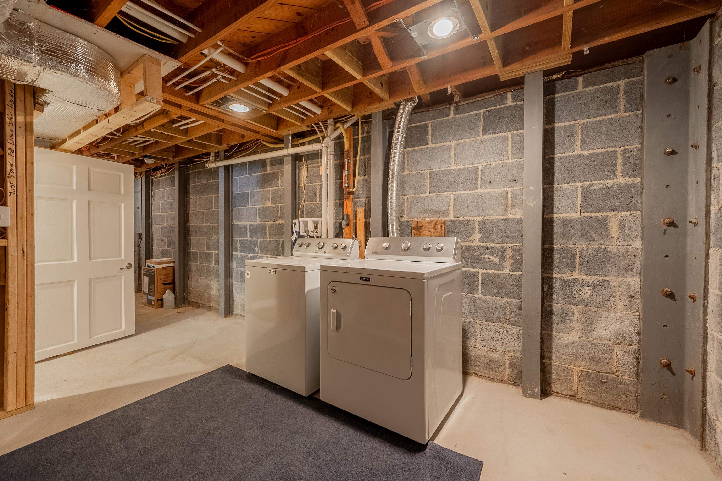 502 Edgewood Lane