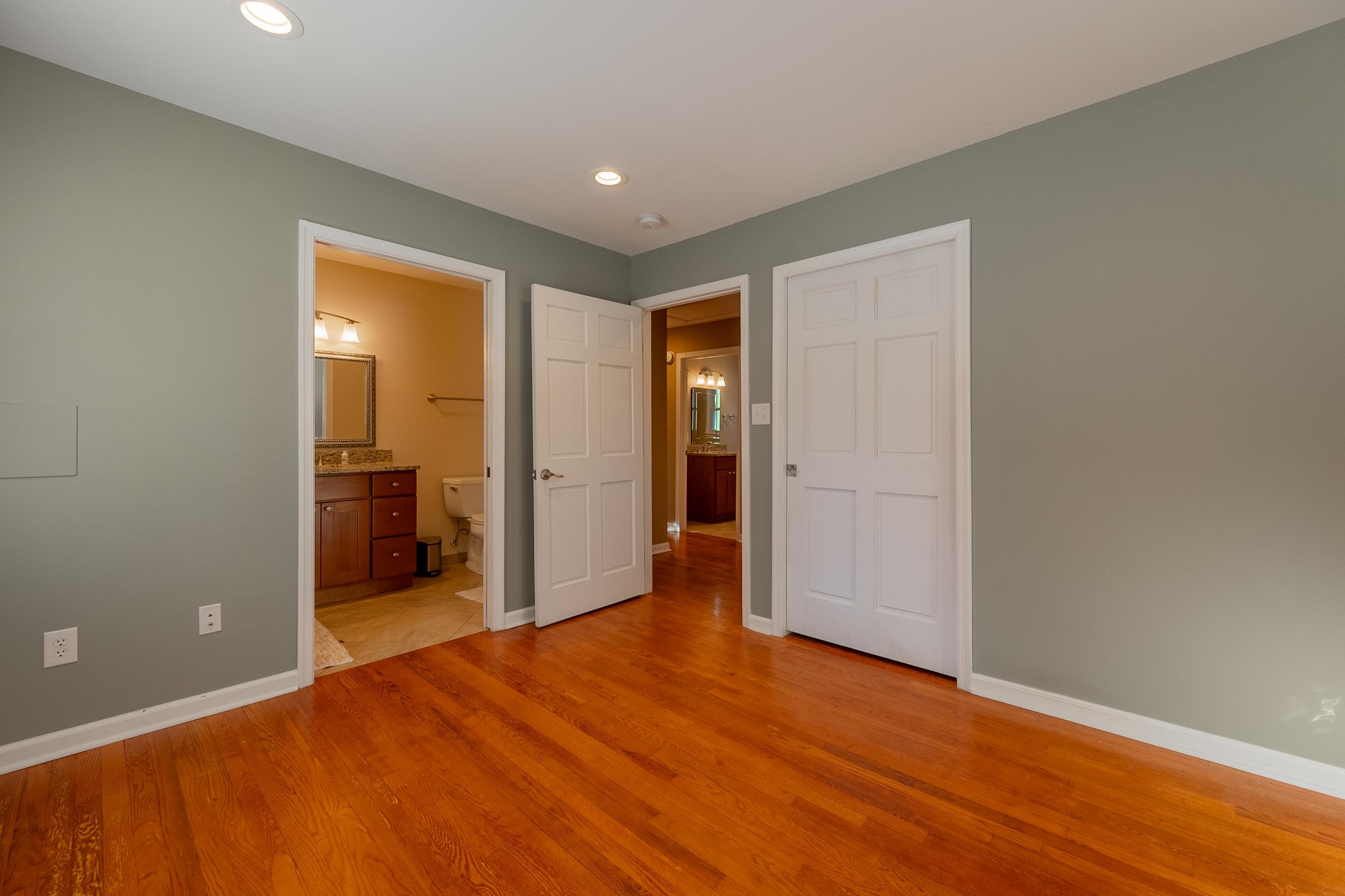 502 Edgewood Lane