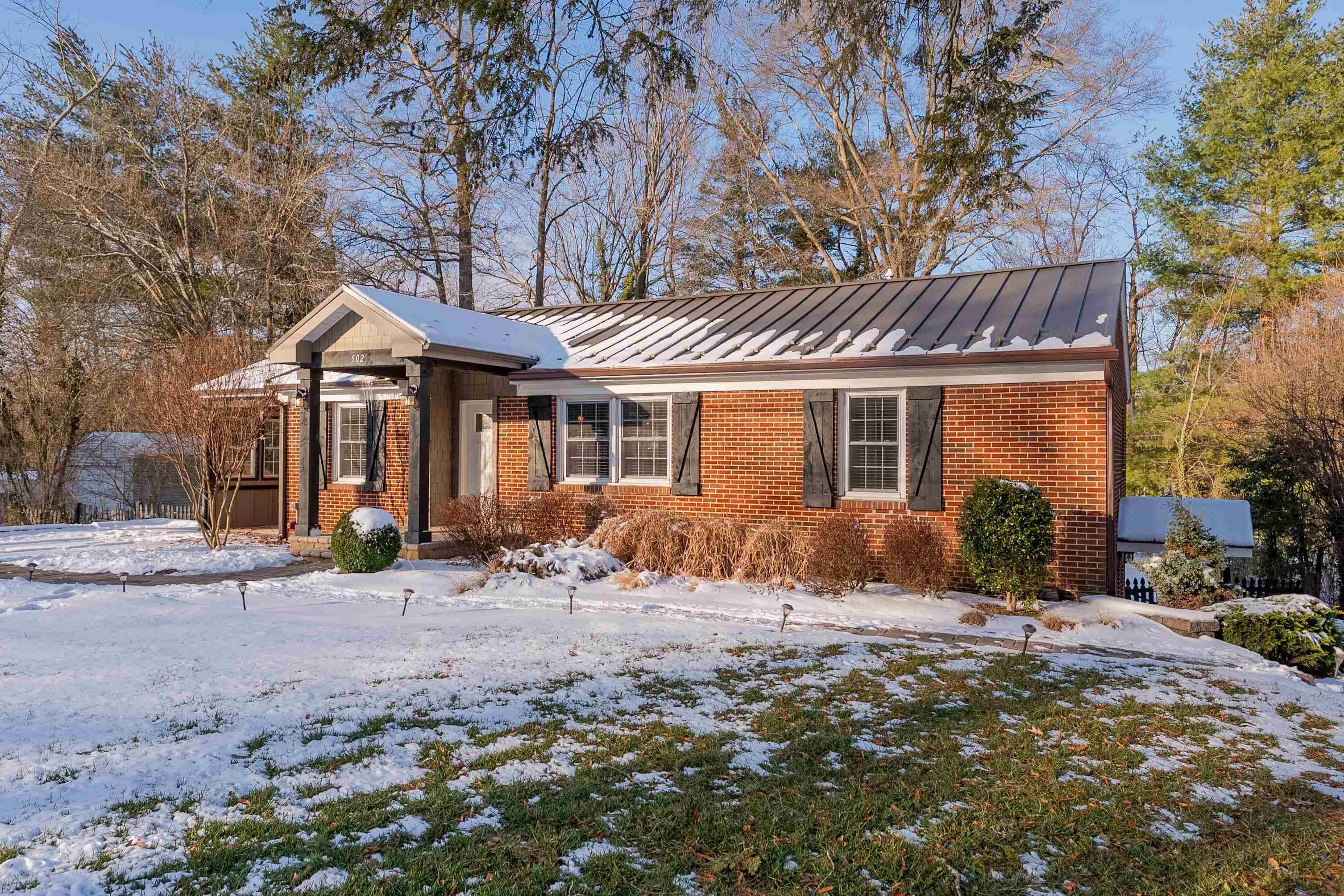 502 Edgewood Lane