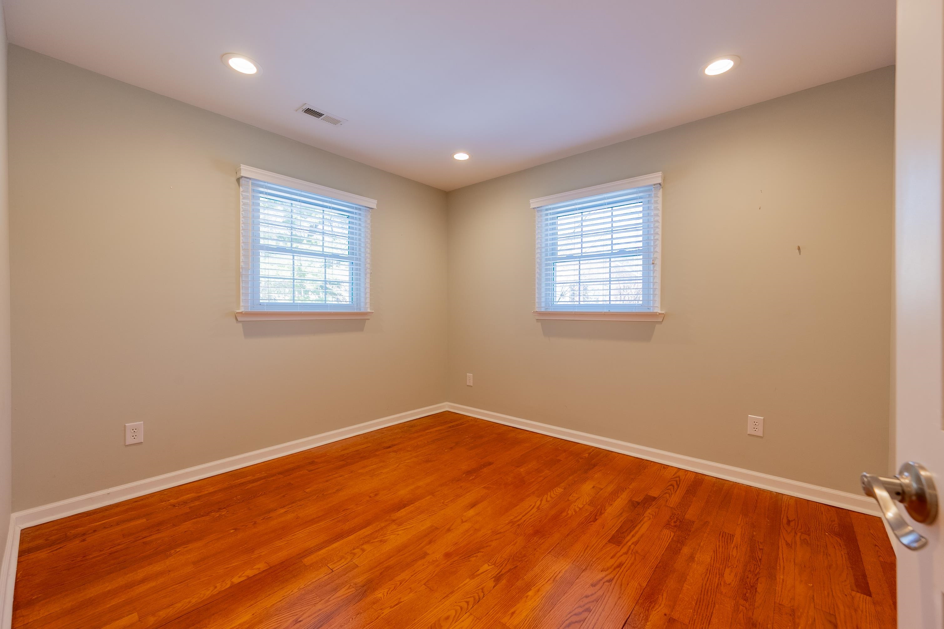 502 Edgewood Lane
