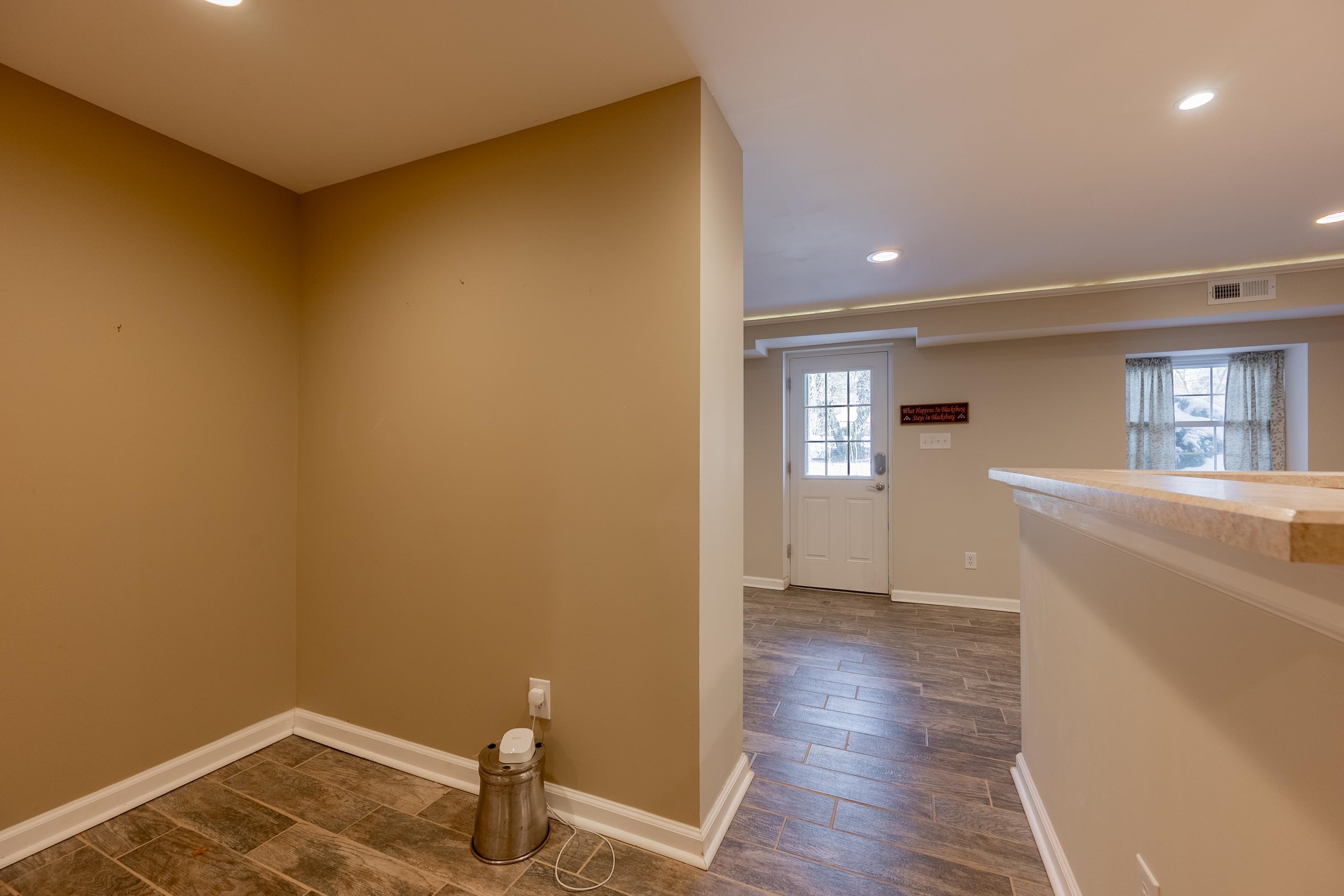 502 Edgewood Lane