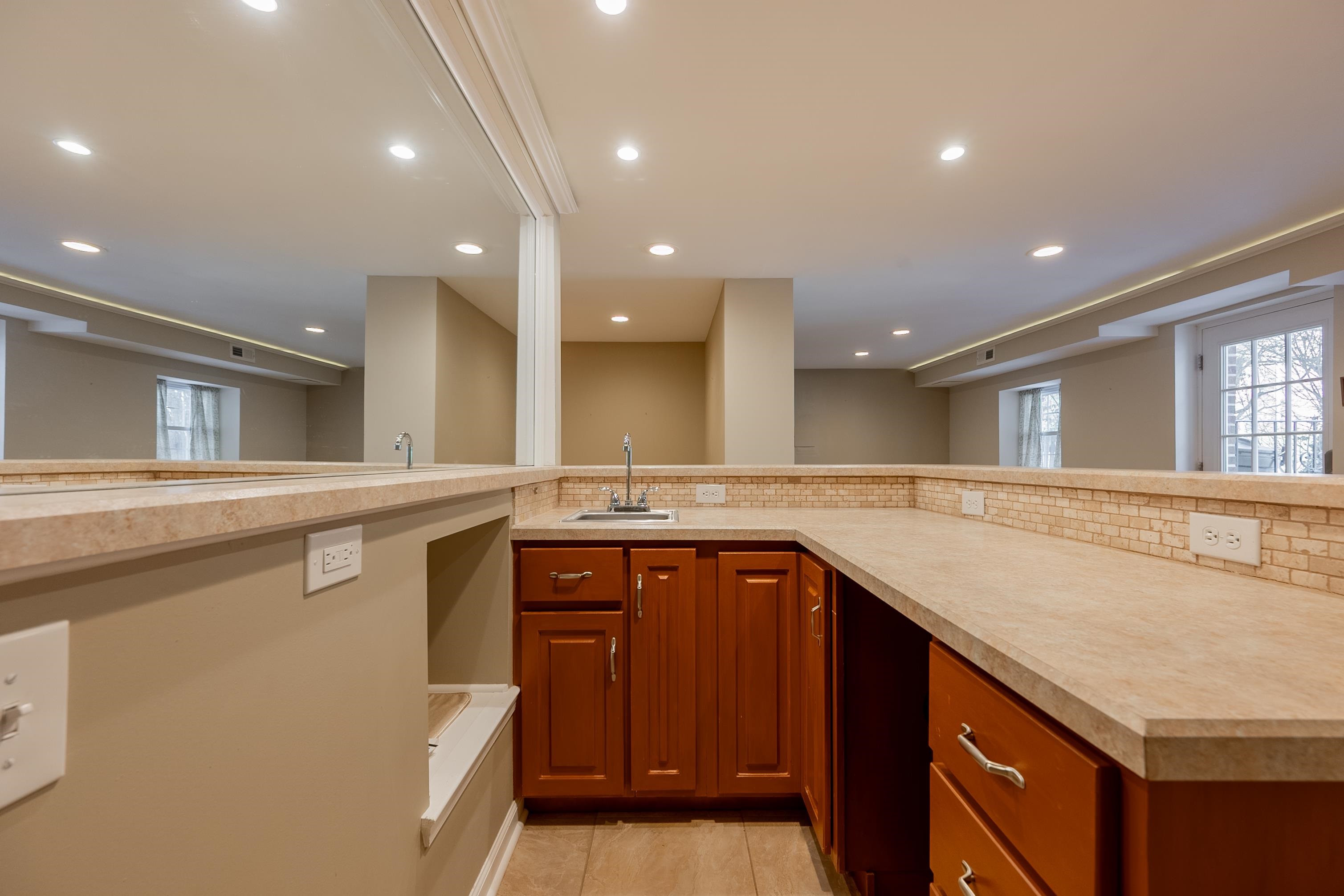 502 Edgewood Lane