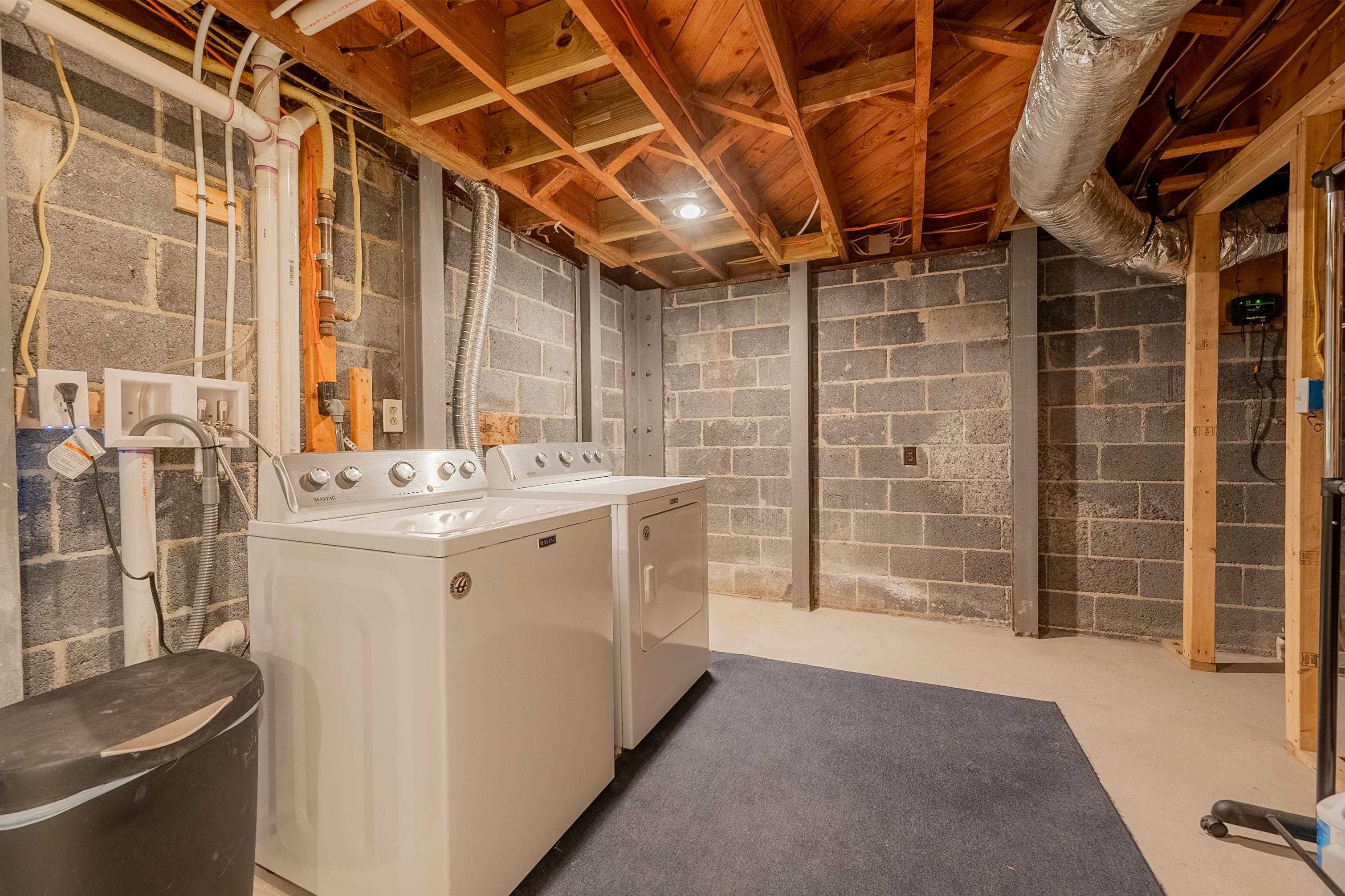 502 Edgewood Lane