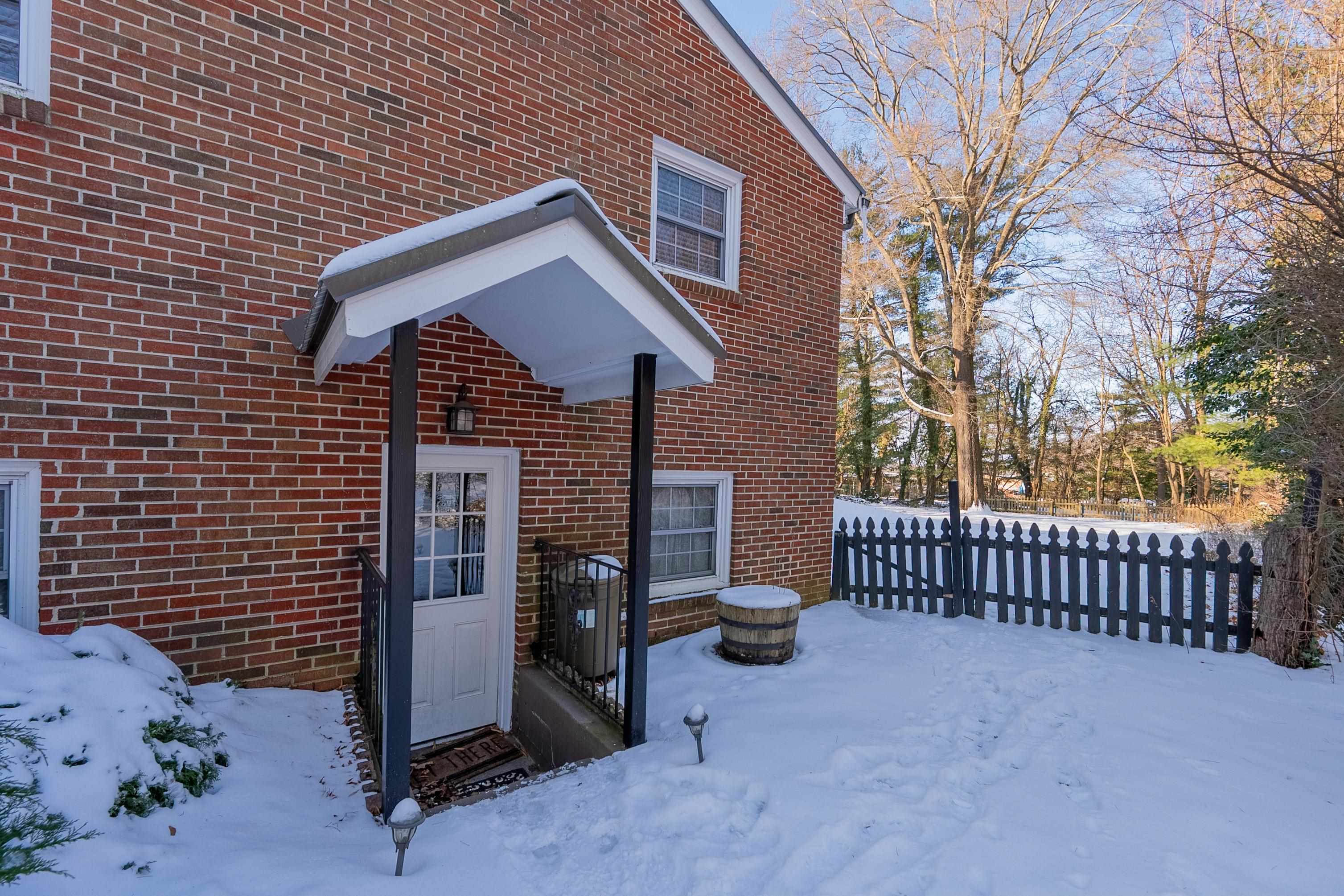 502 Edgewood Lane