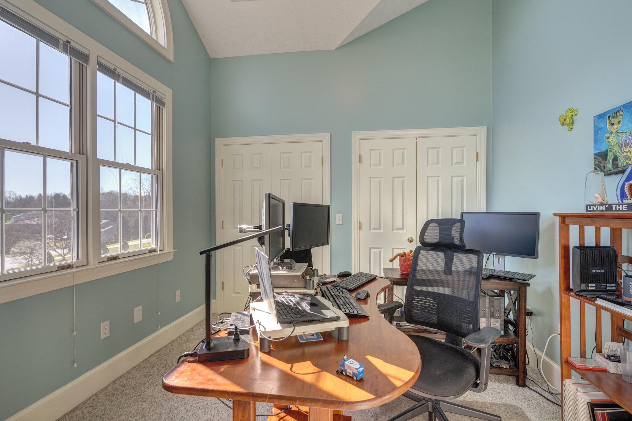 404 CEDAR ORCHARD Drive W