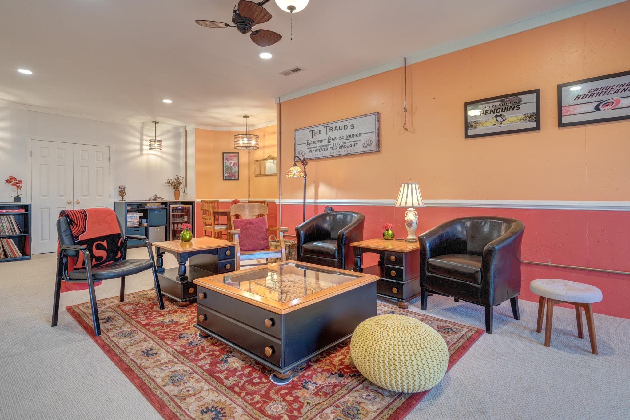 404 CEDAR ORCHARD Drive W