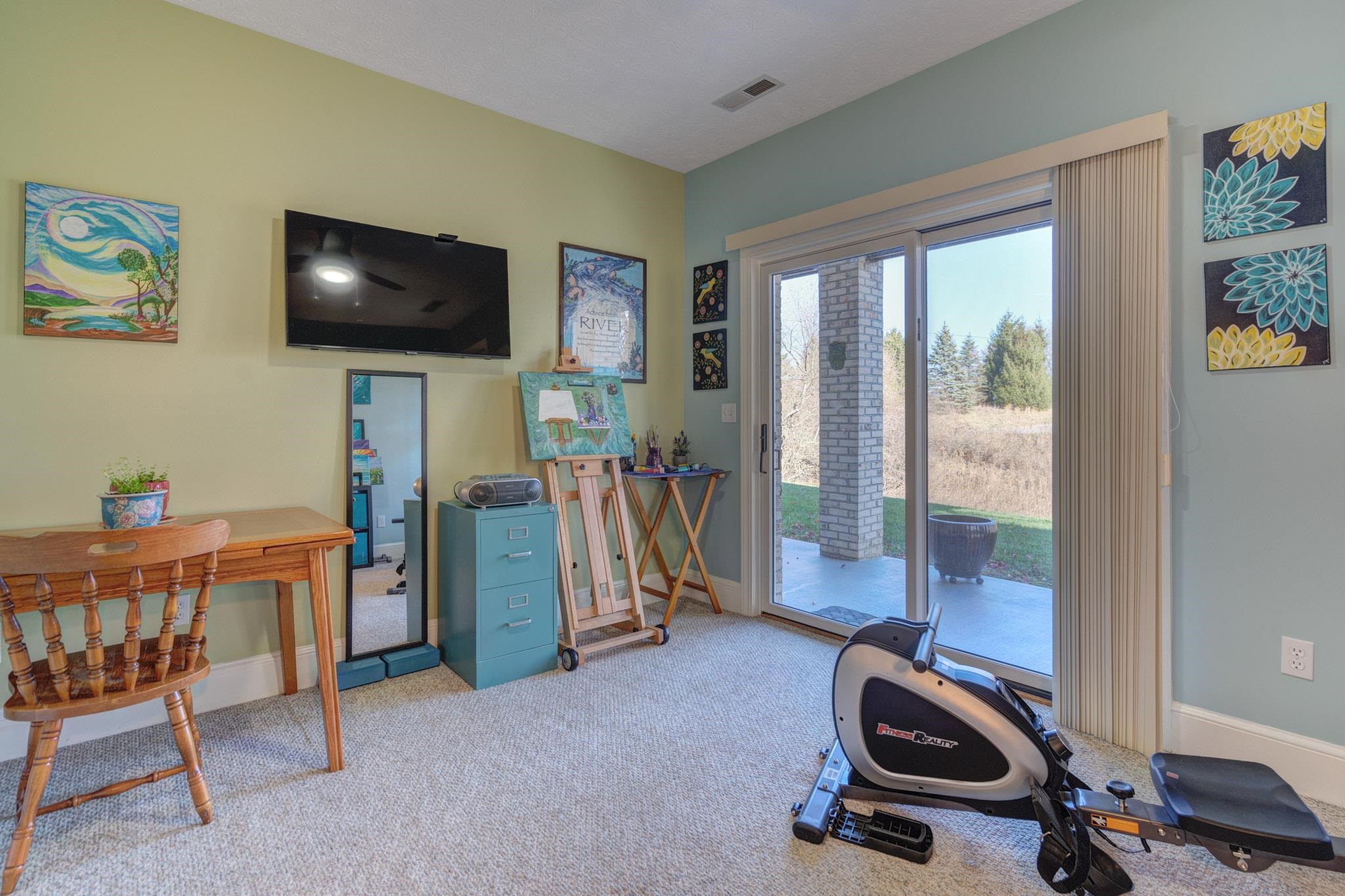 404 CEDAR ORCHARD Drive W