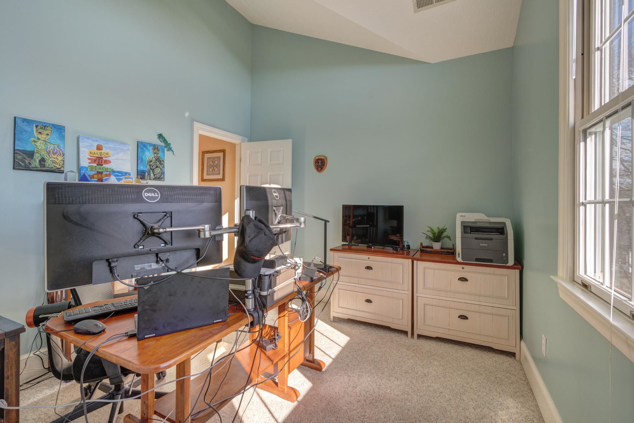 404 CEDAR ORCHARD Drive W