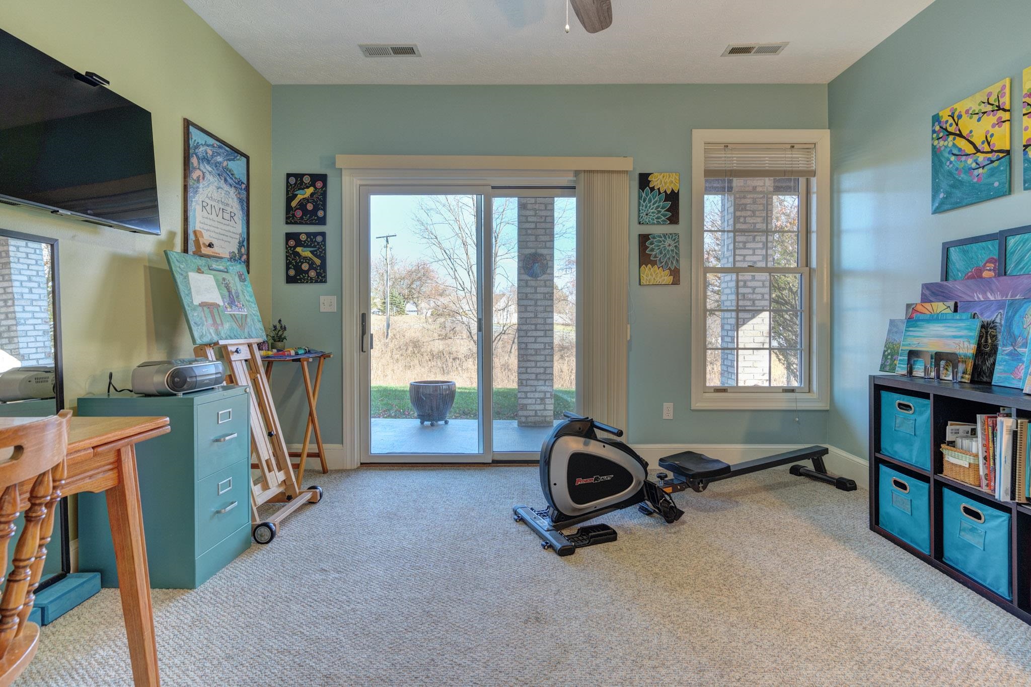 404 CEDAR ORCHARD Drive W