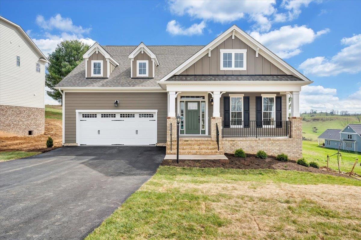 970 Round Meadow Drive Drive