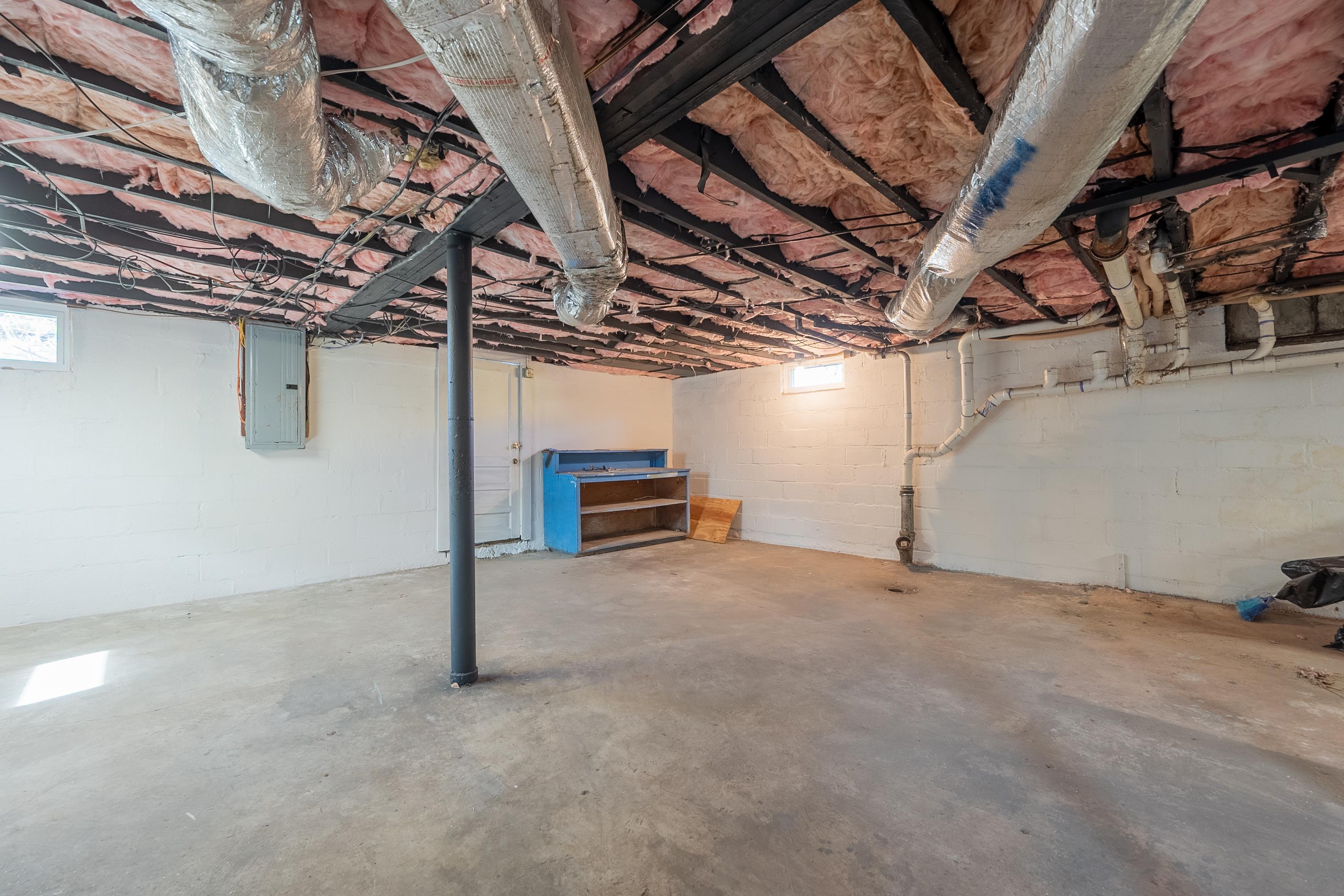 1615 2nd Street