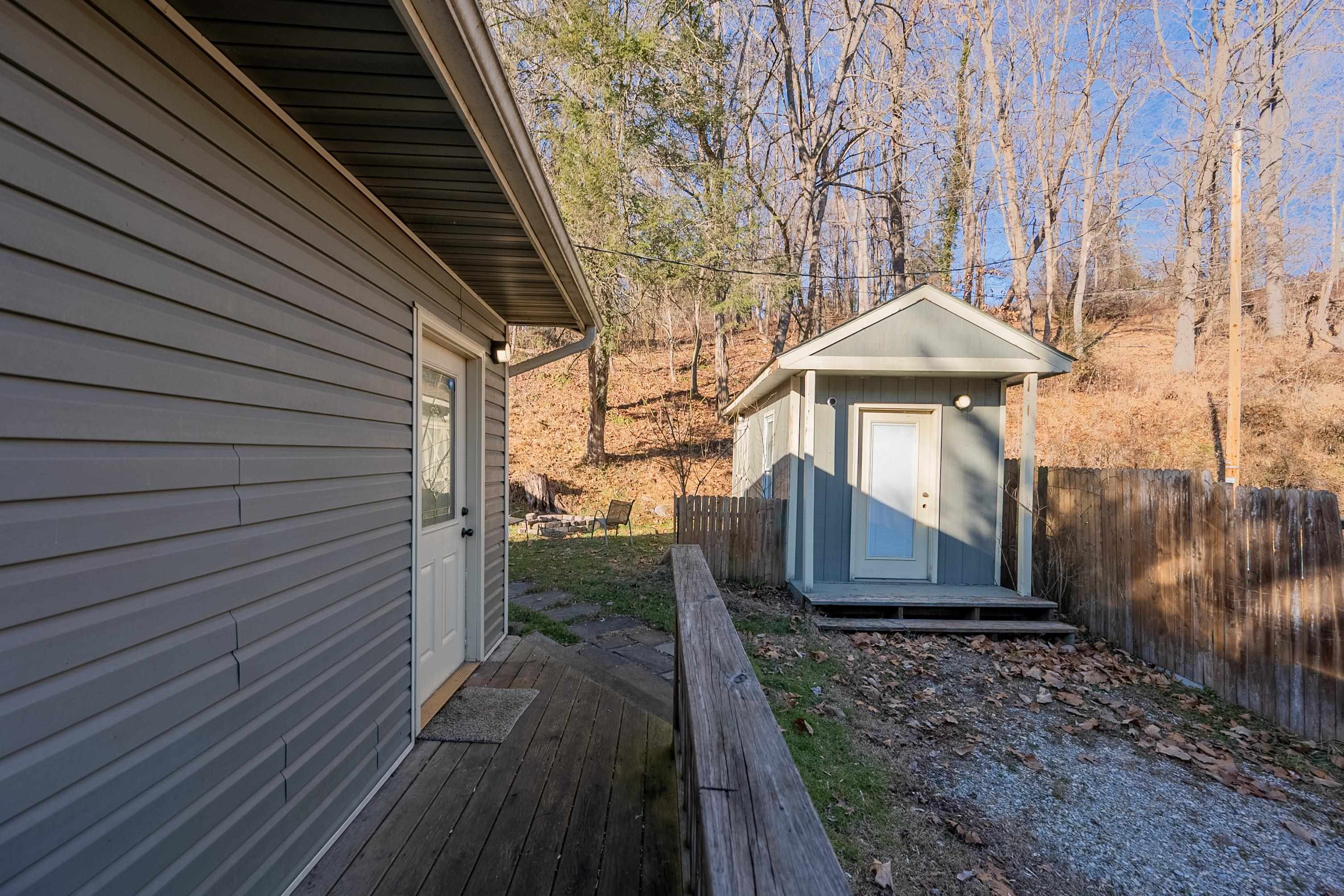 6879 Owens Road