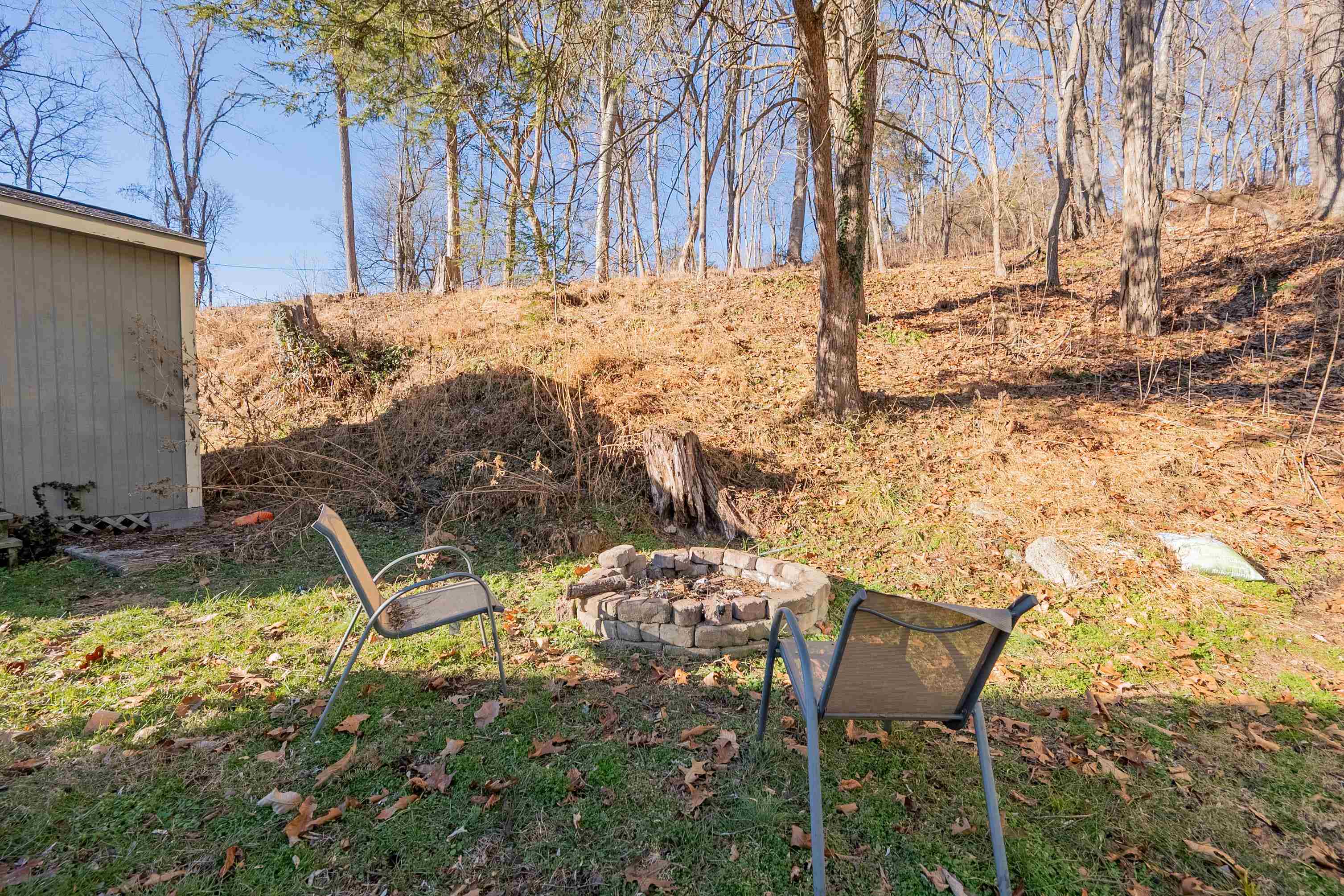 6879 Owens Road