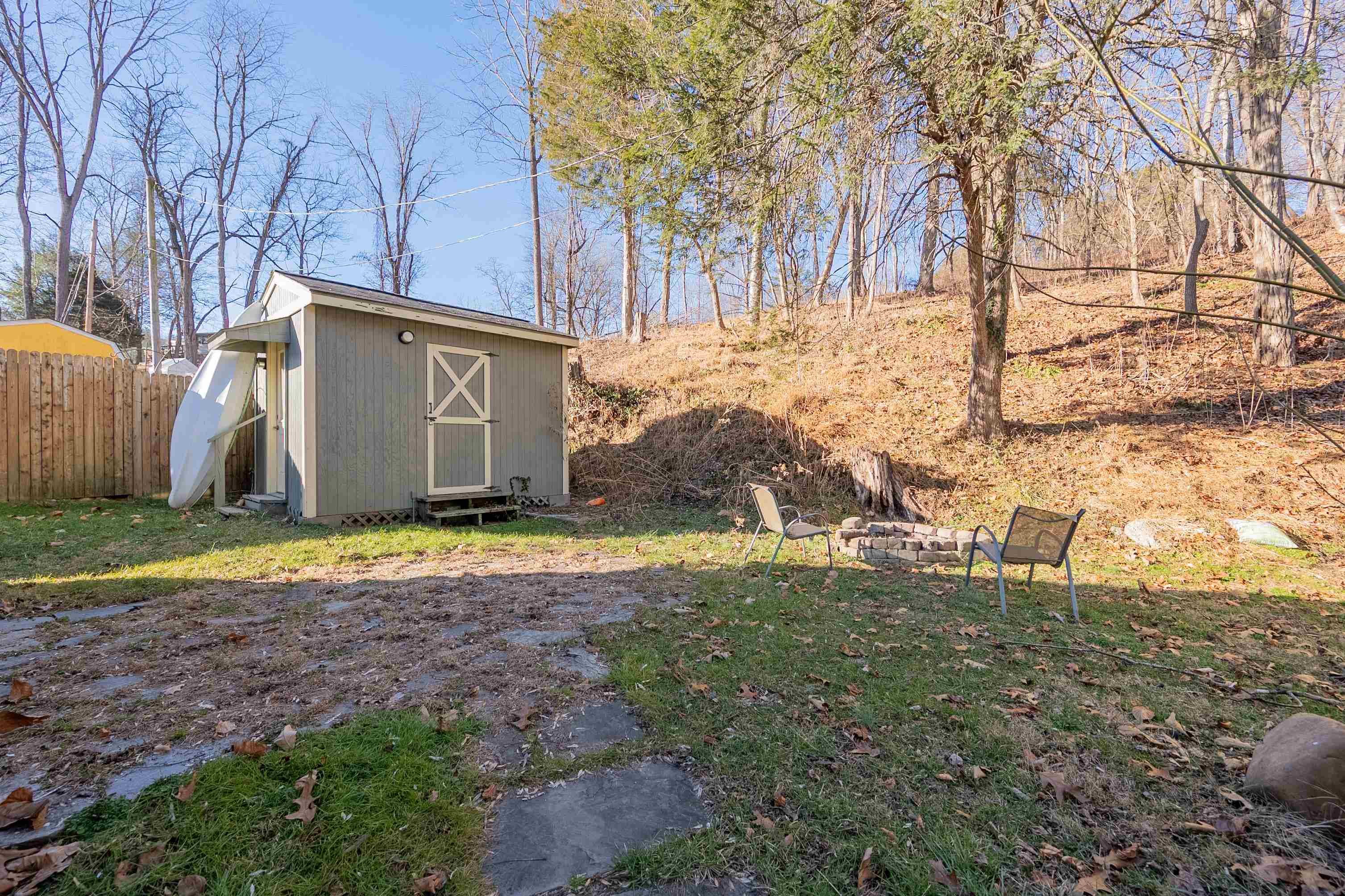 6879 Owens Road