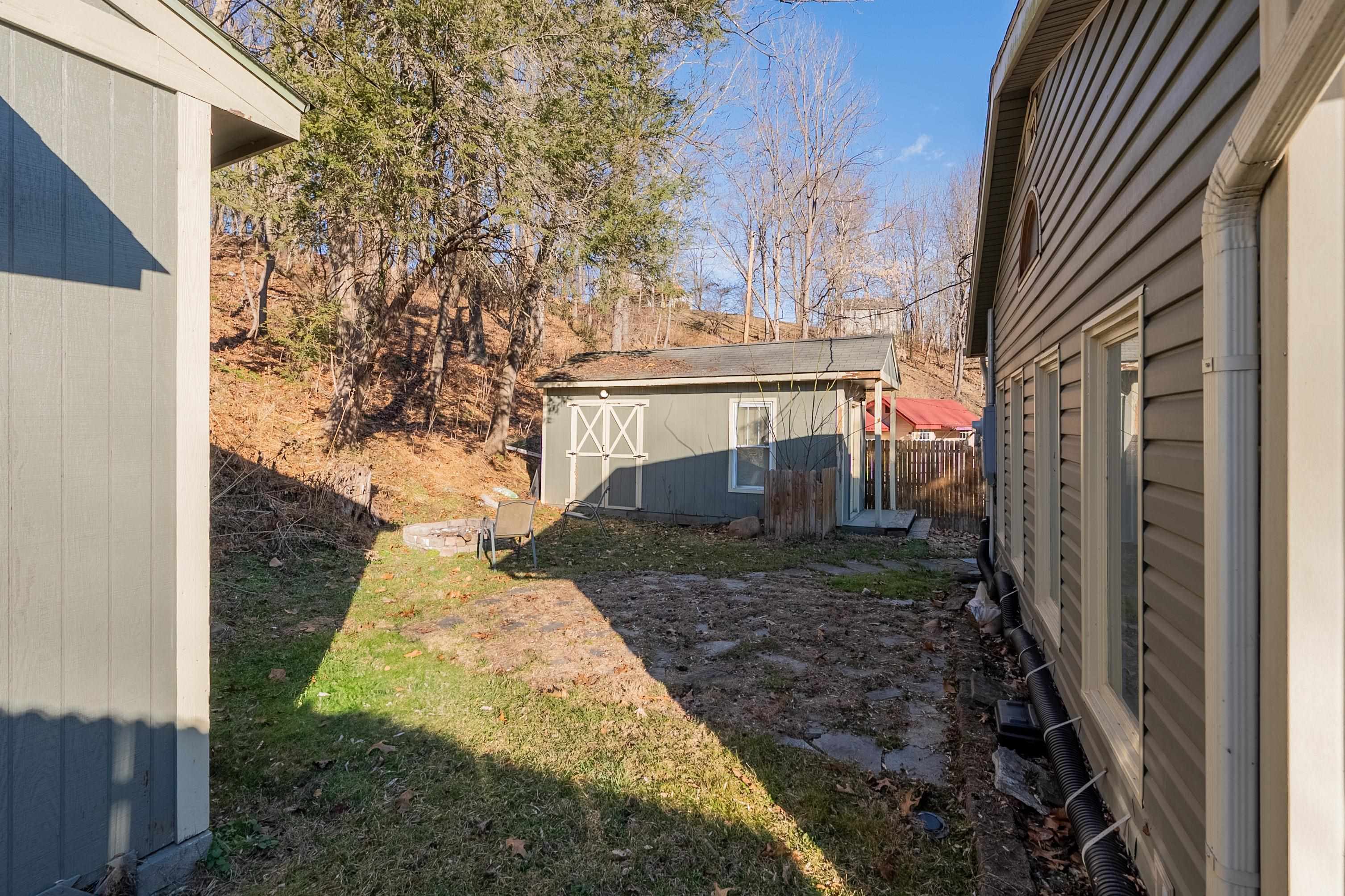 6879 Owens Road