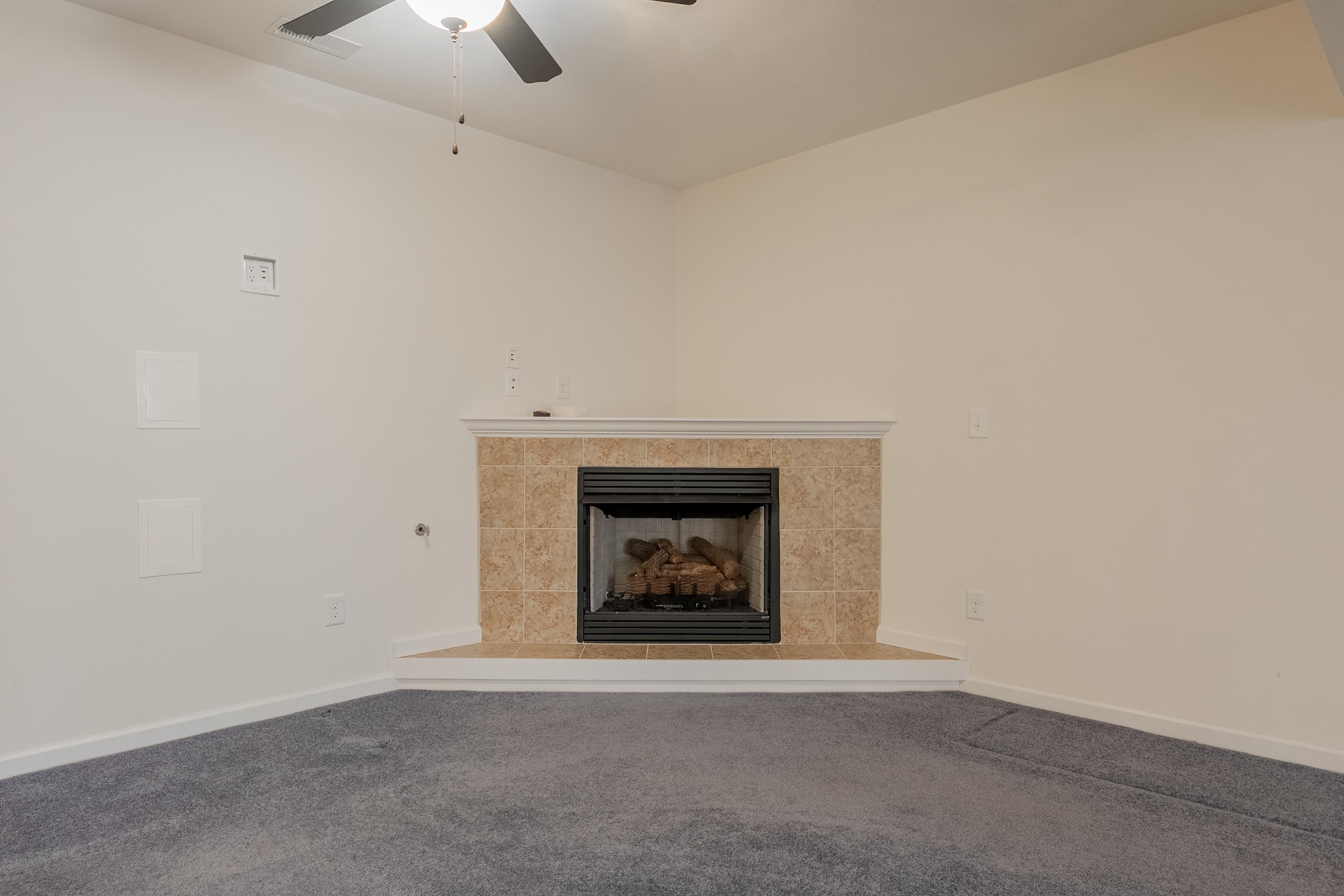 1110 CROSSCREEK Drive