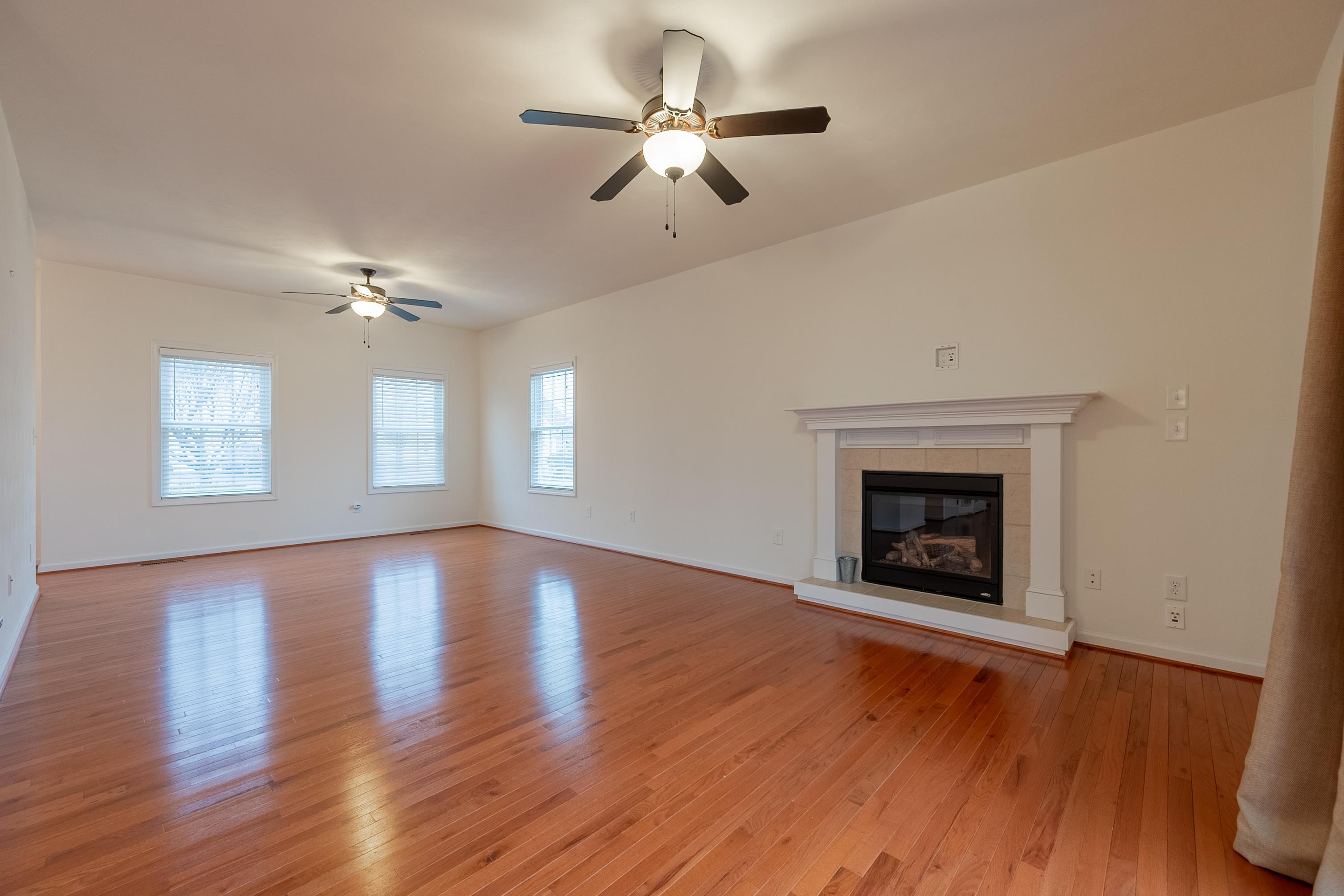 1110 CROSSCREEK Drive
