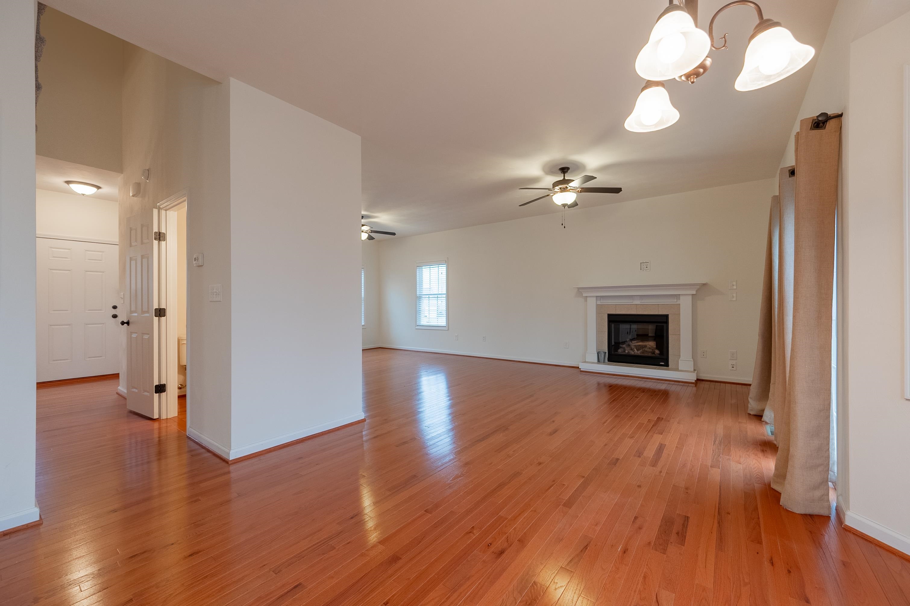 1110 CROSSCREEK Drive