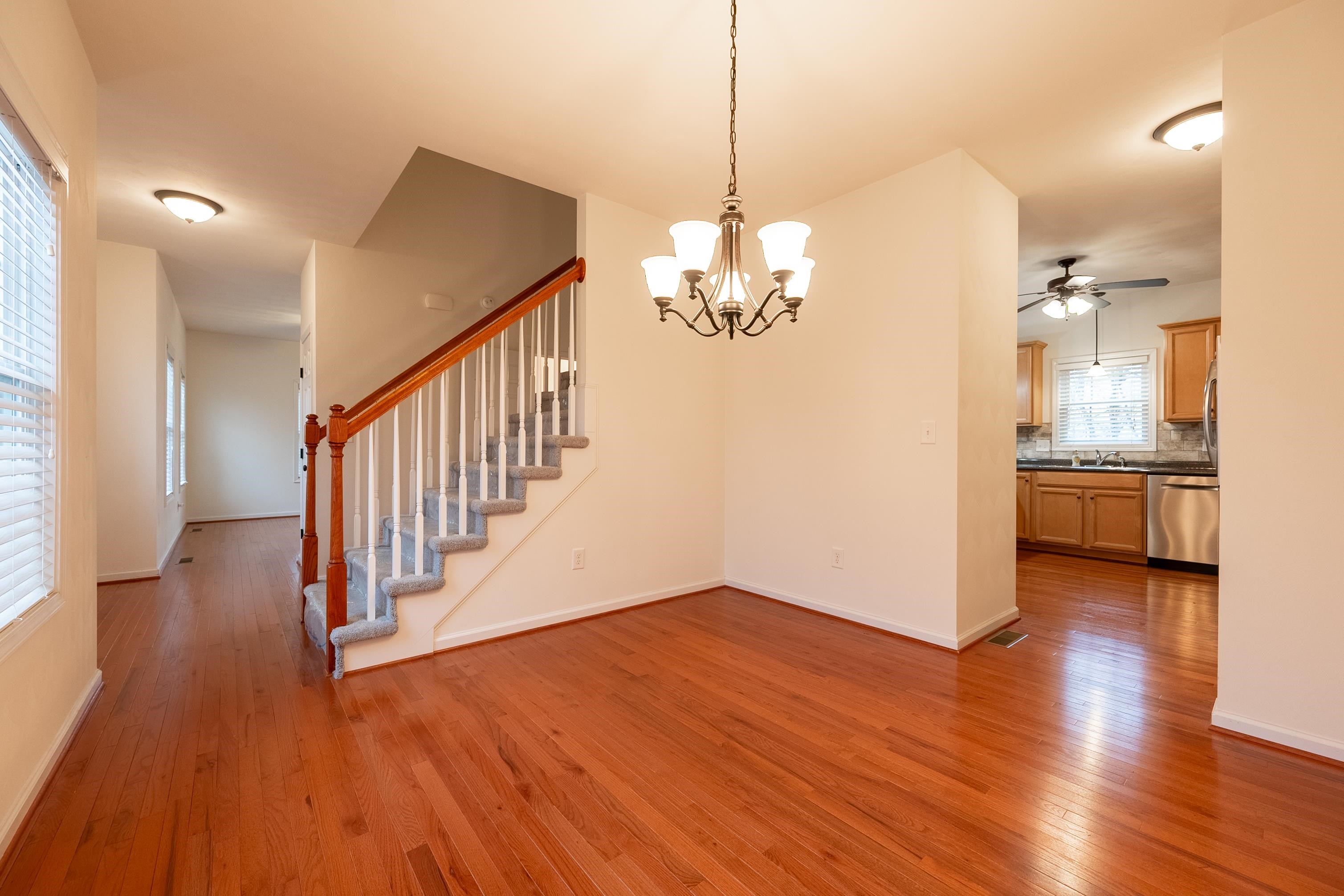 1110 CROSSCREEK Drive