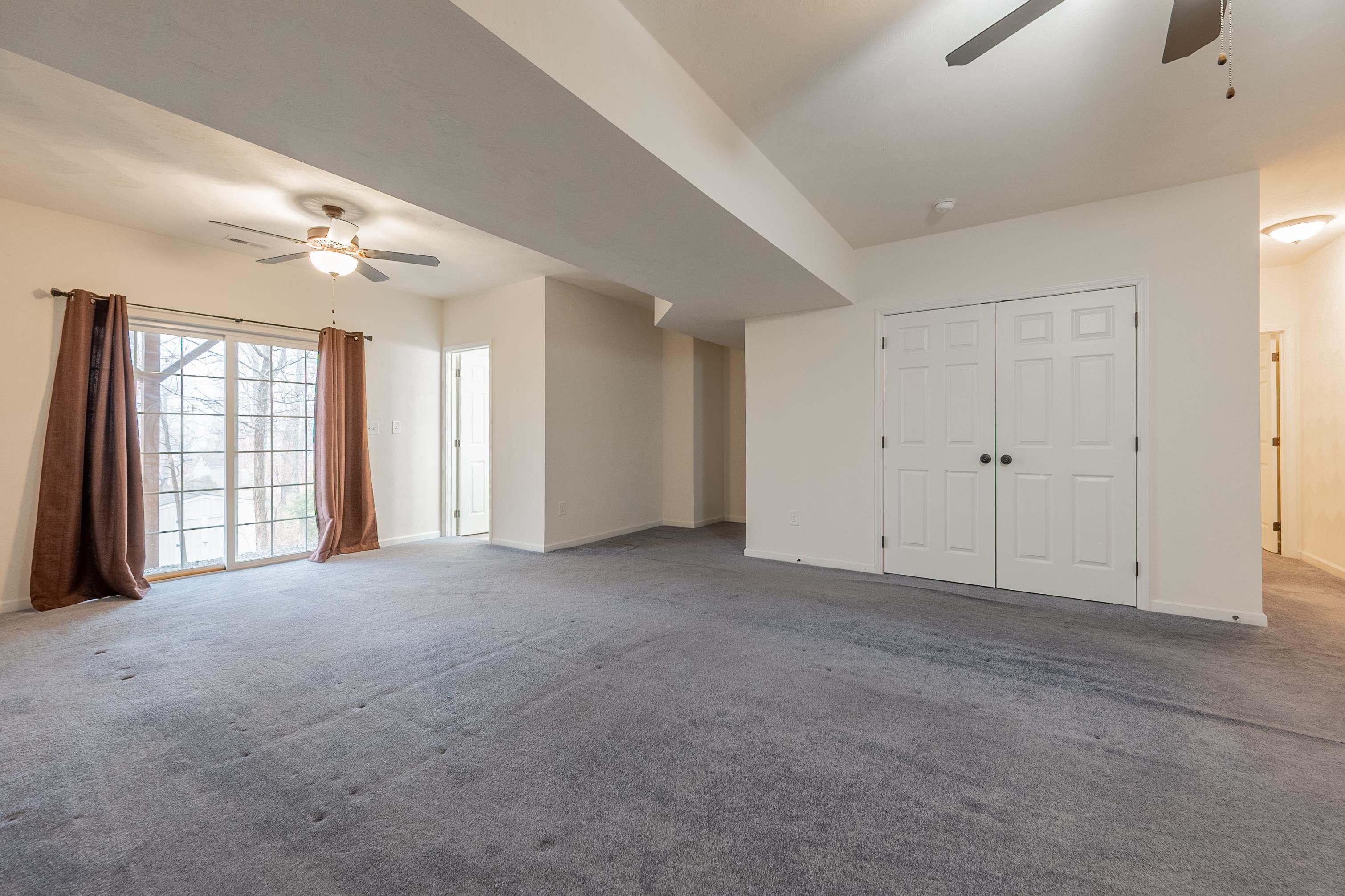 1110 CROSSCREEK Drive