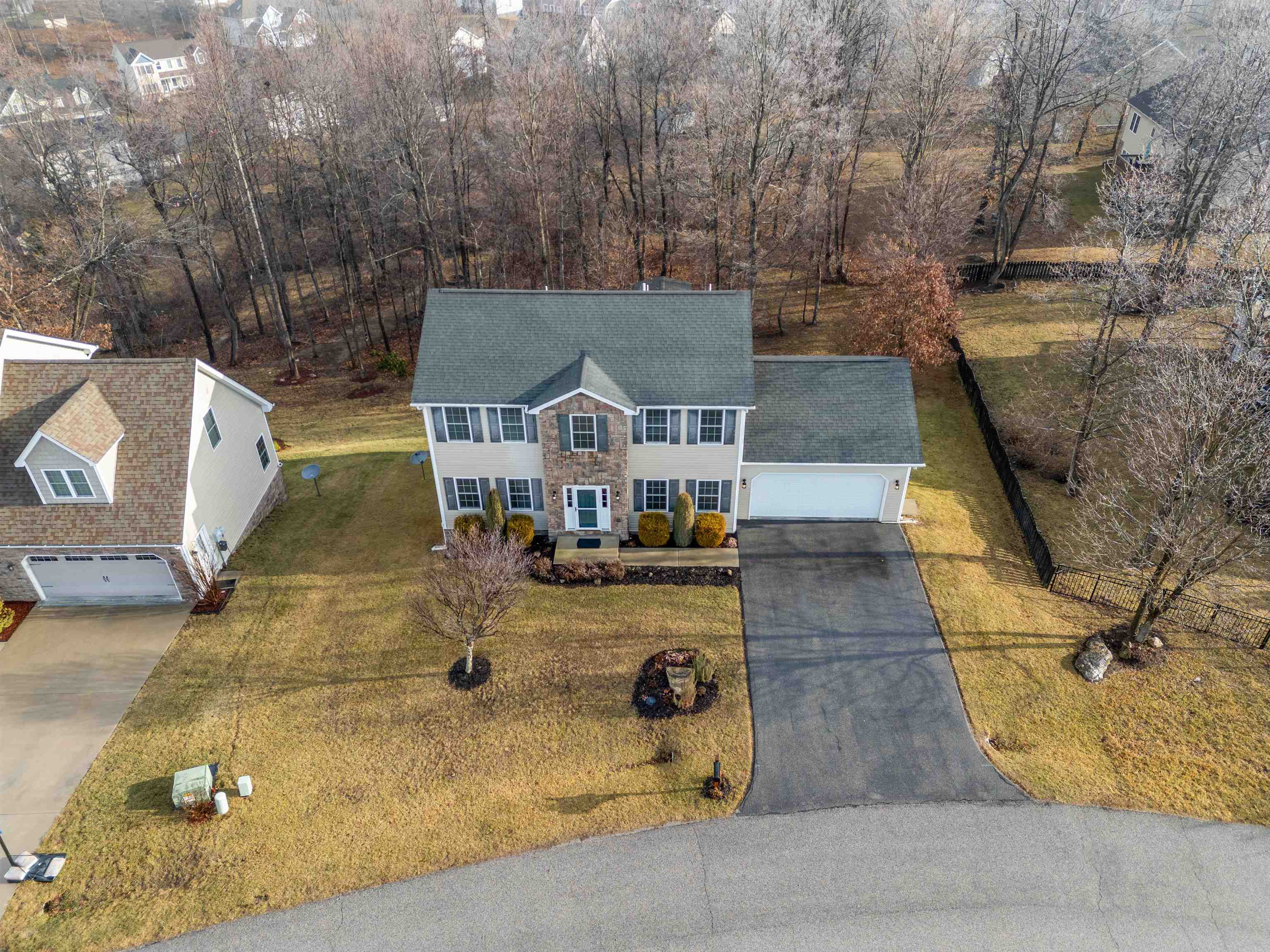 1110 CROSSCREEK Drive