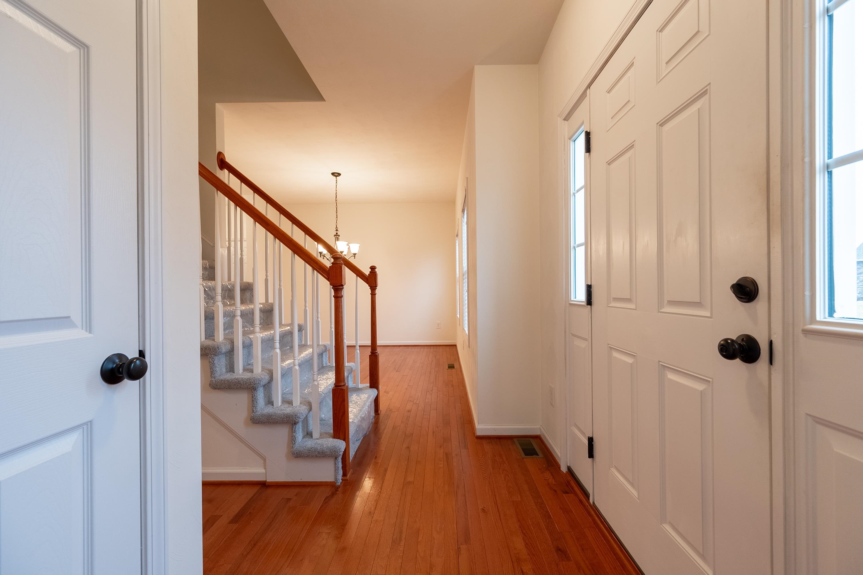 1110 CROSSCREEK Drive