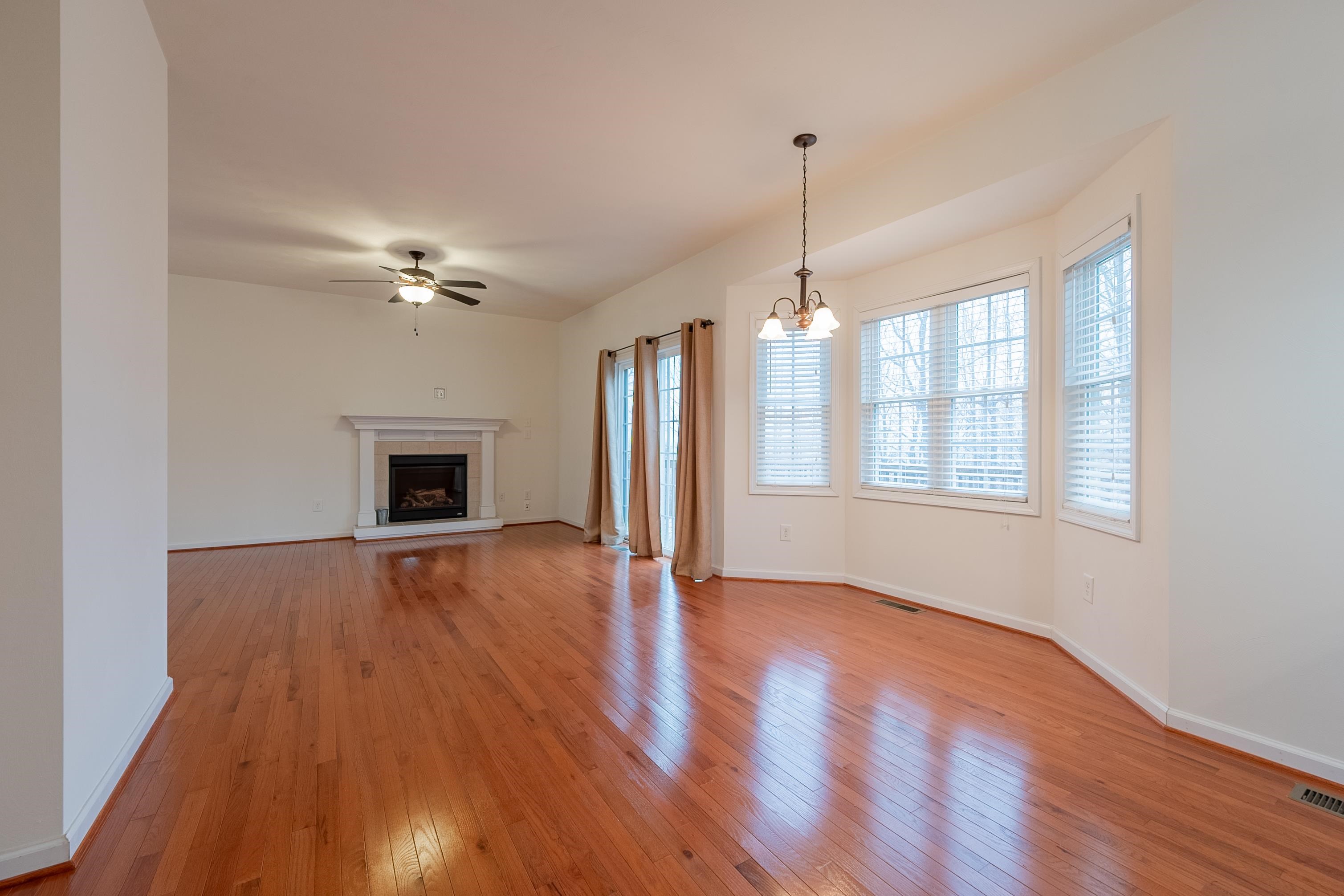1110 CROSSCREEK Drive
