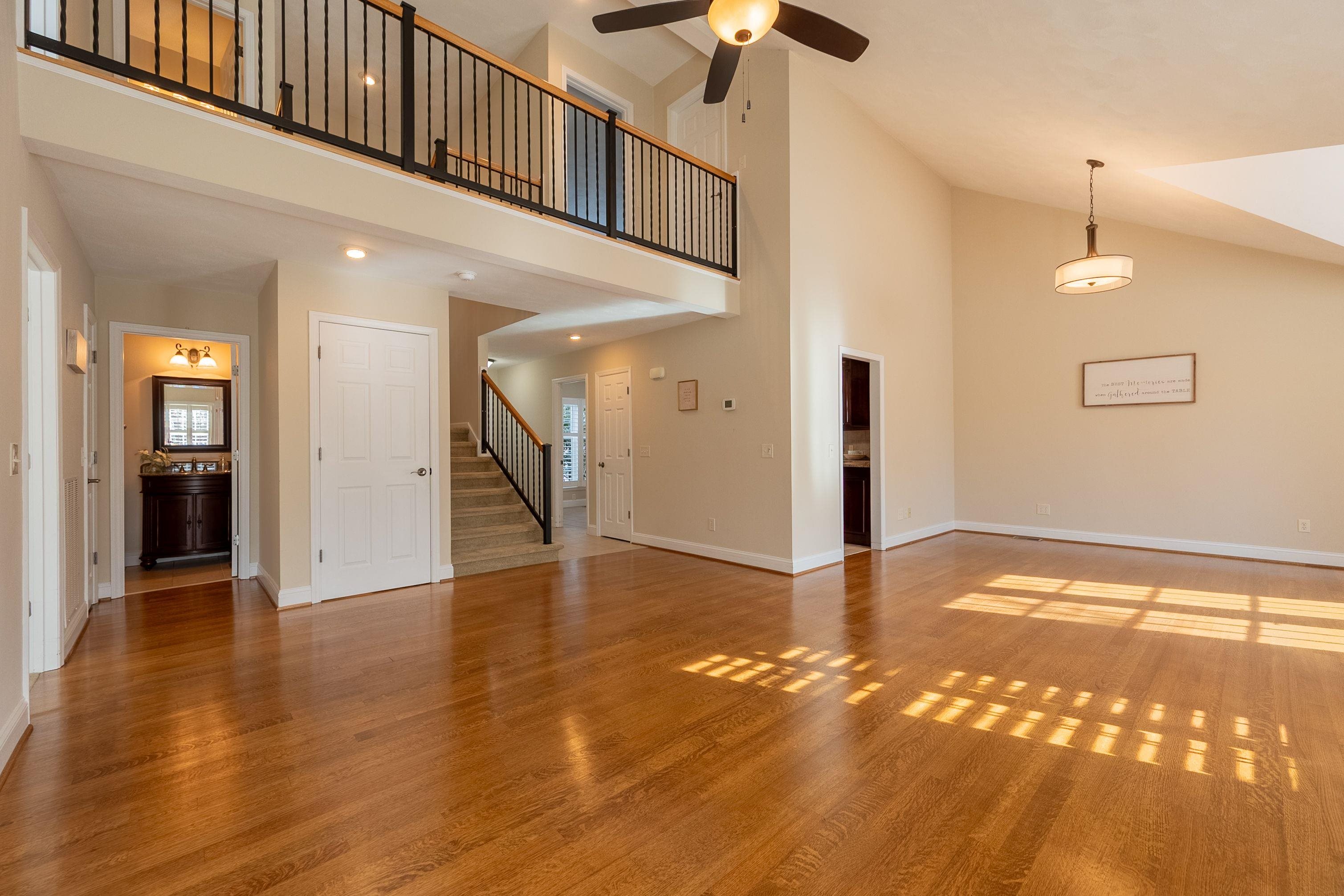 1016 OAK POINTE Court