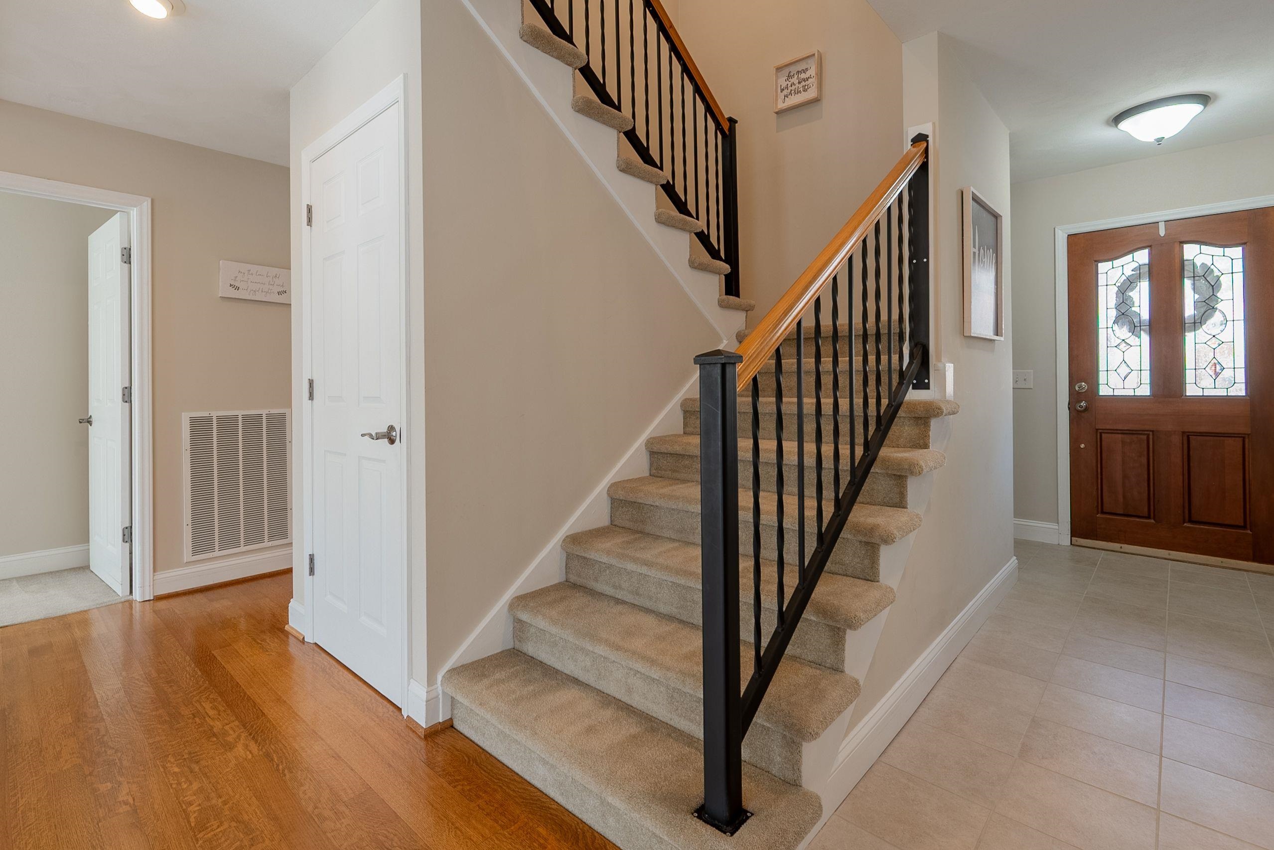 1016 OAK POINTE Court