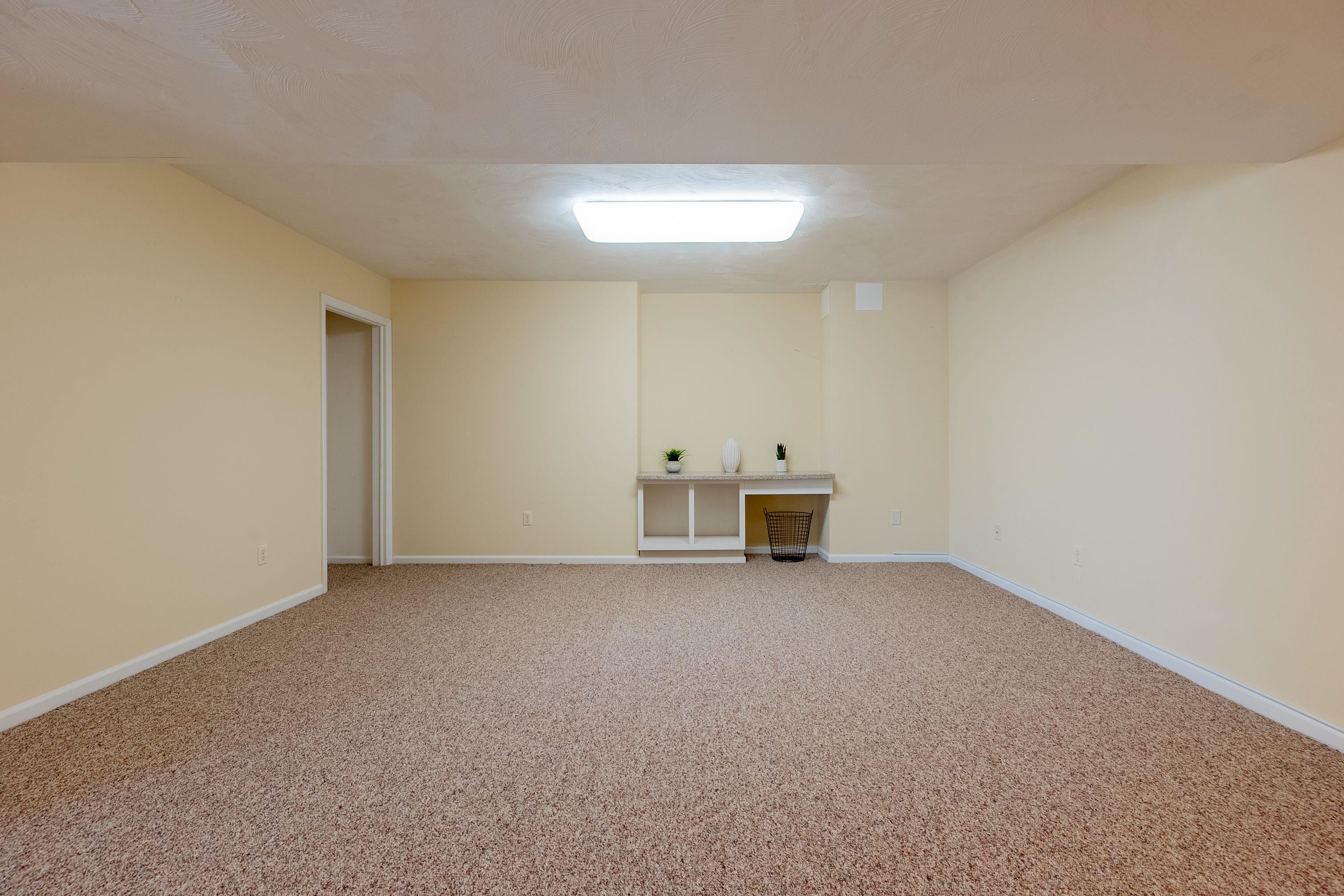 1016 OAK POINTE Court