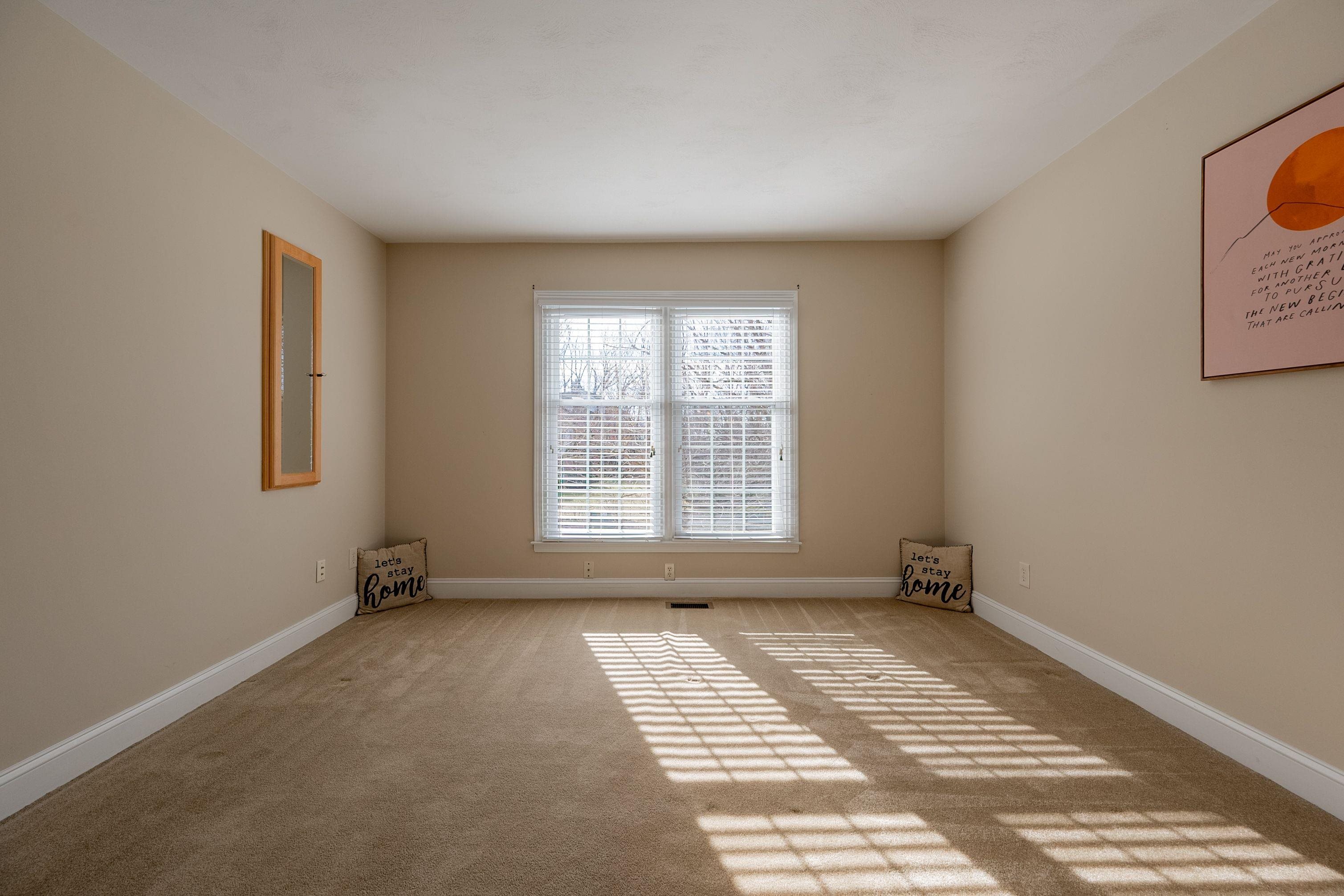 1016 OAK POINTE Court