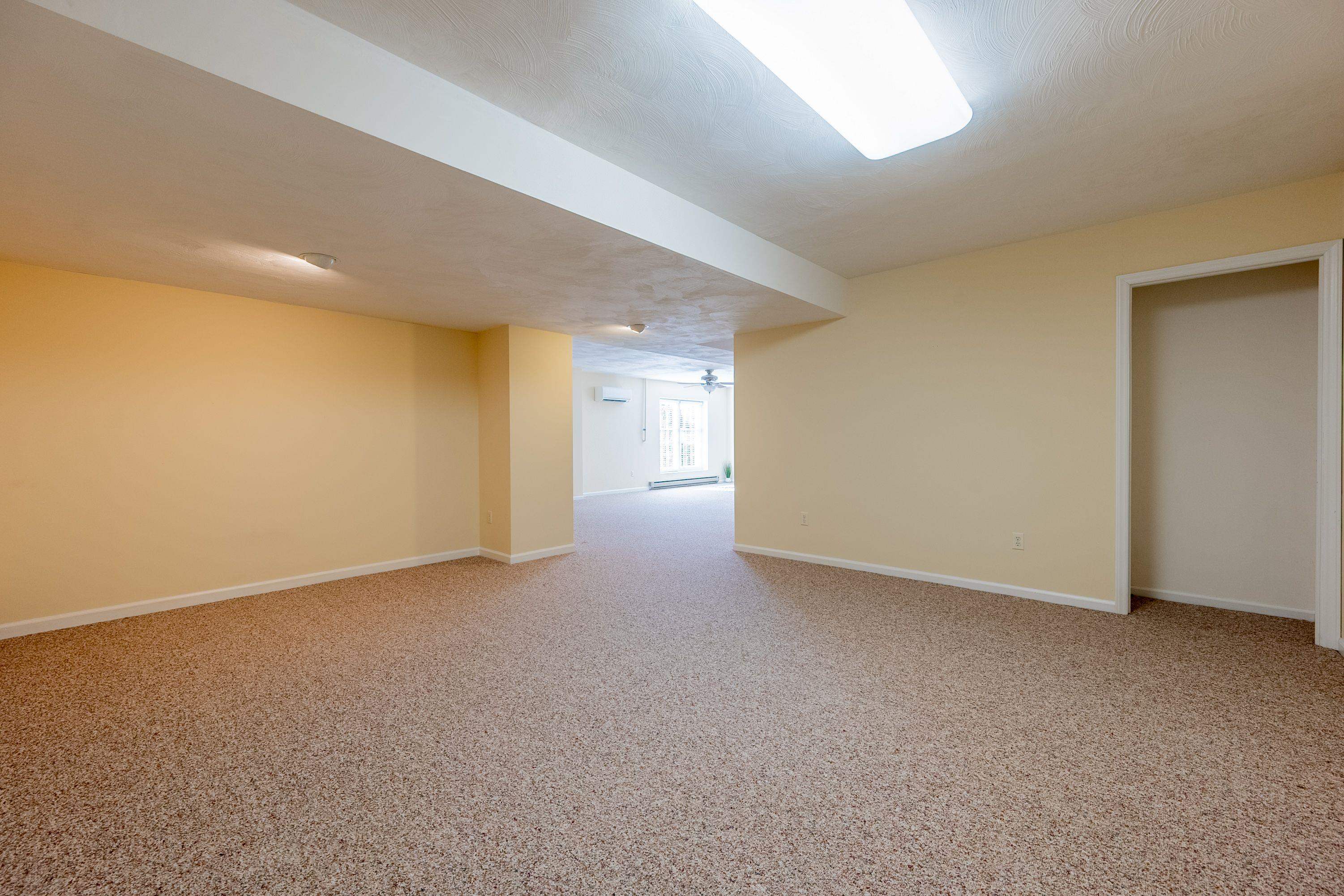 1016 OAK POINTE Court