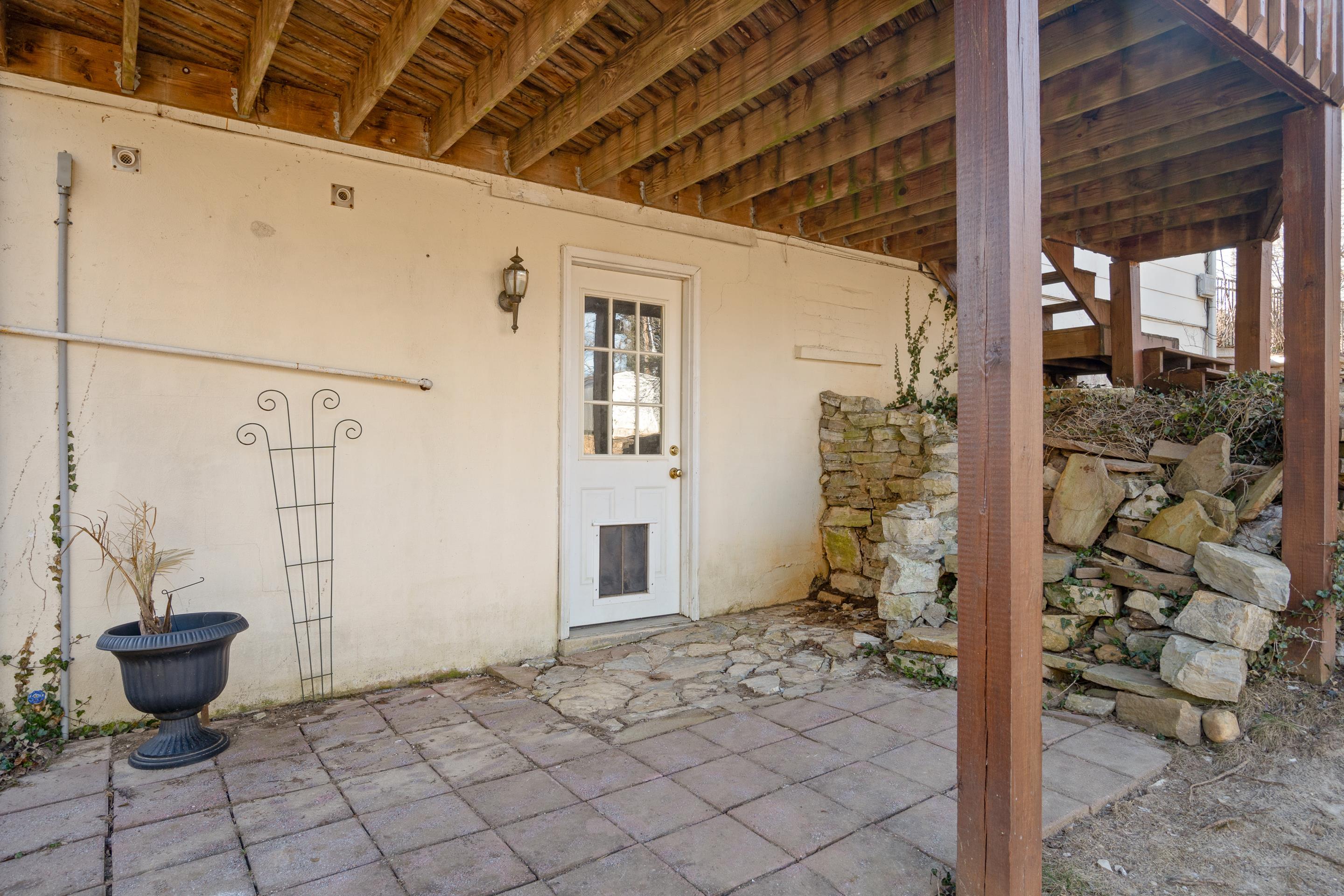 105 8th Street