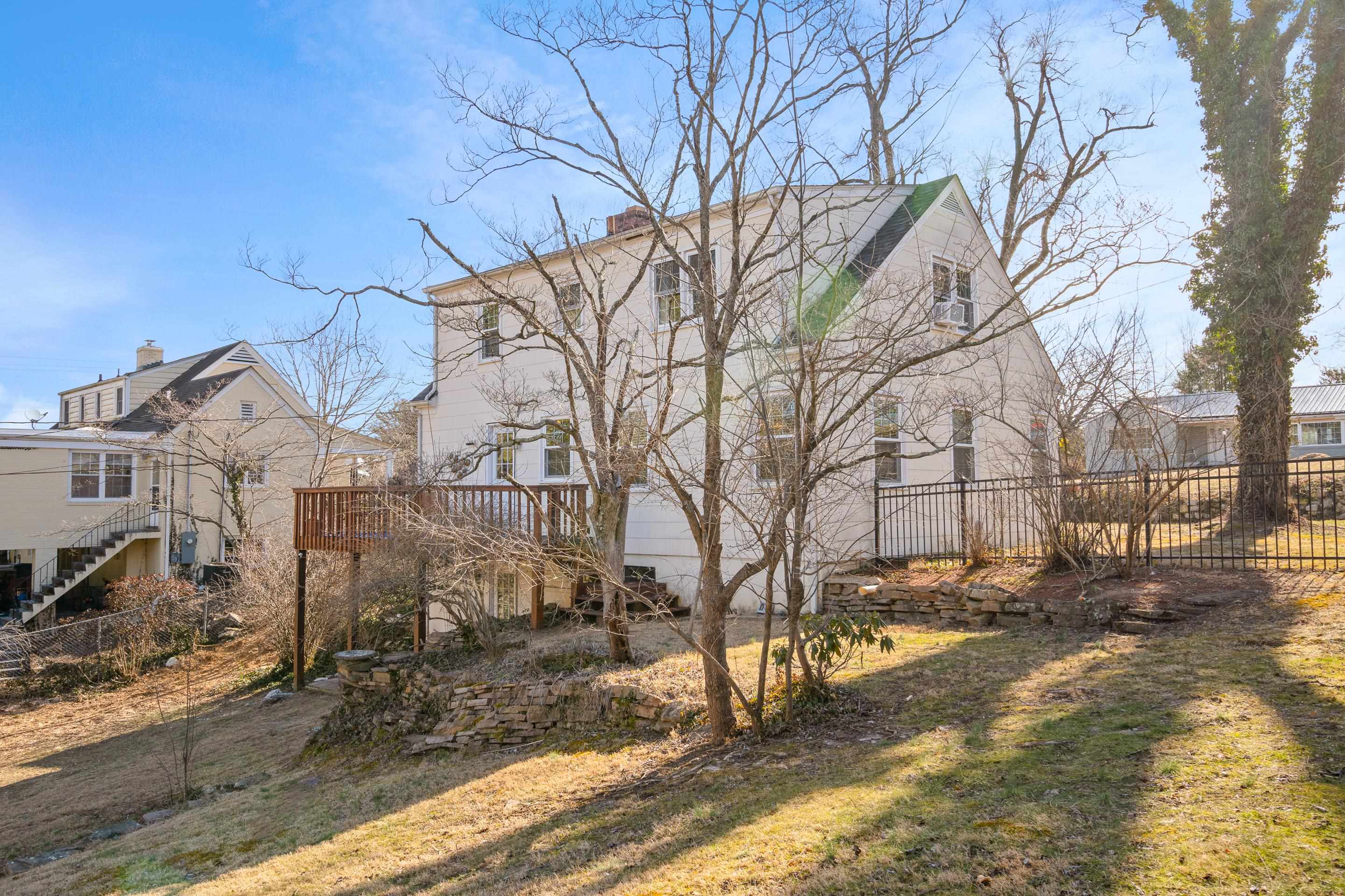 105 8th Street