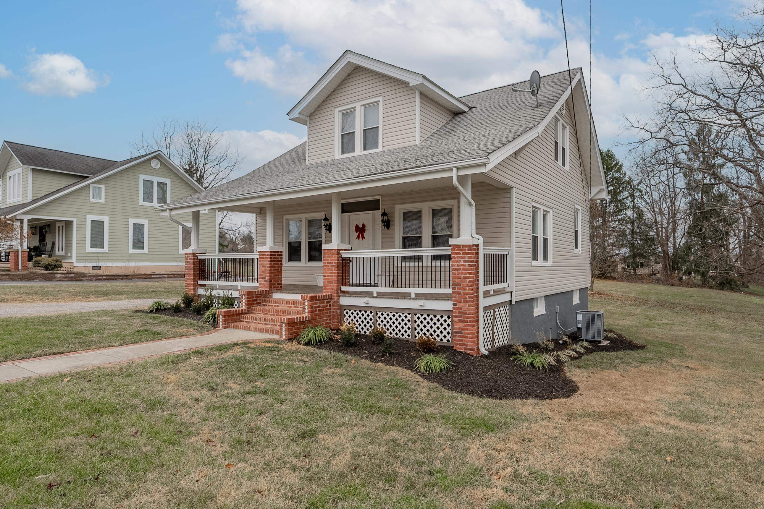 208 ALLEGHANY Street