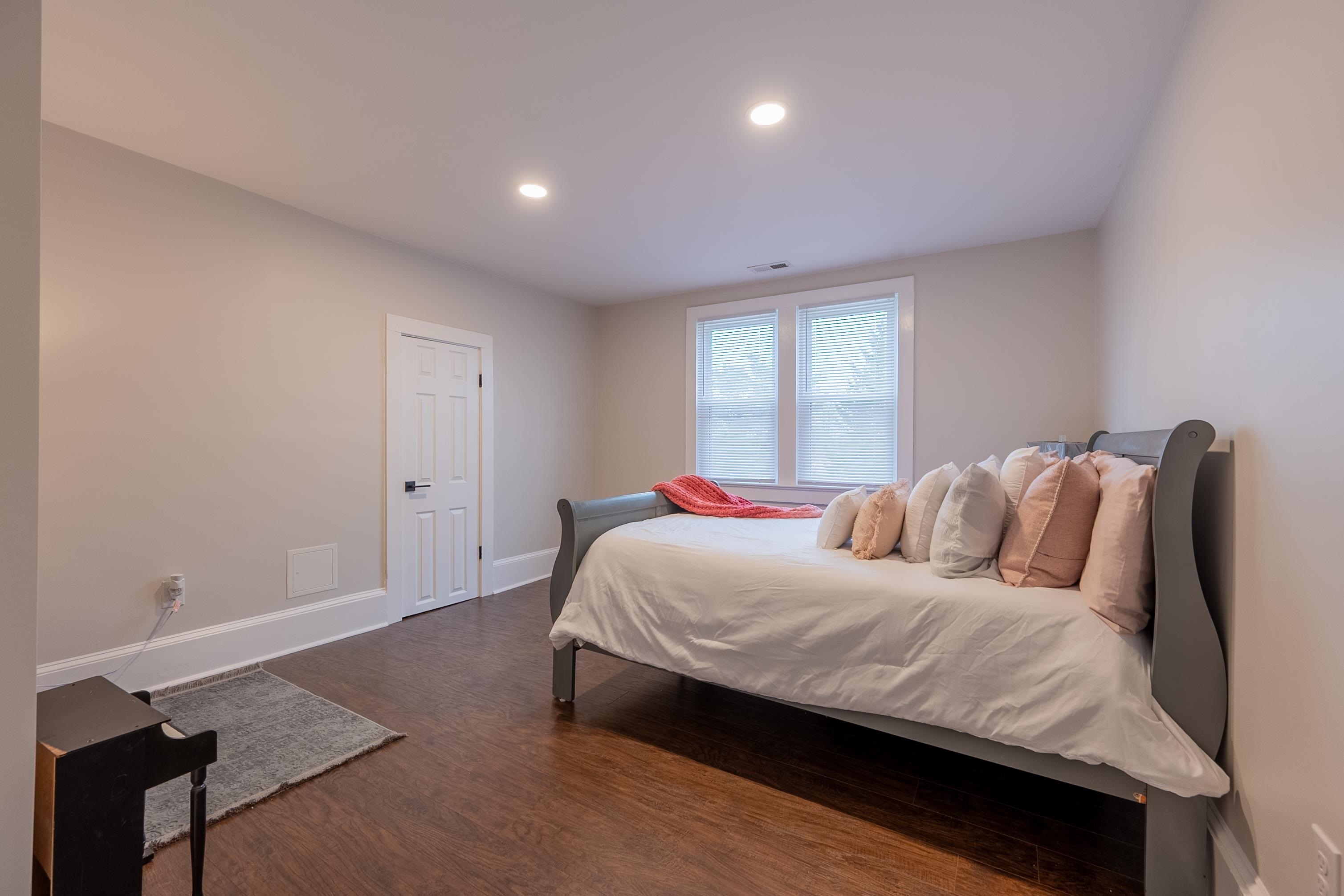 208 ALLEGHANY Street