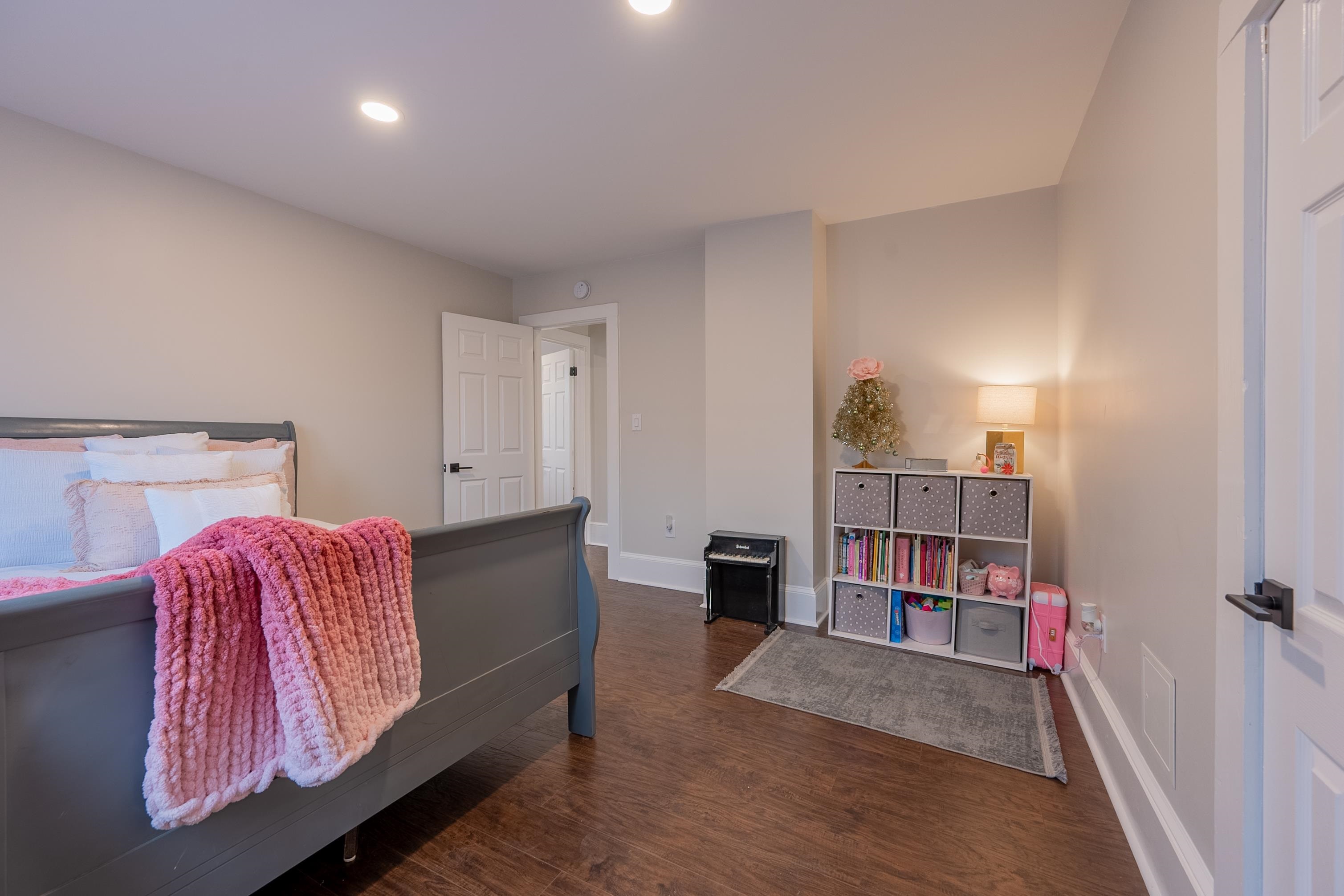 208 ALLEGHANY Street