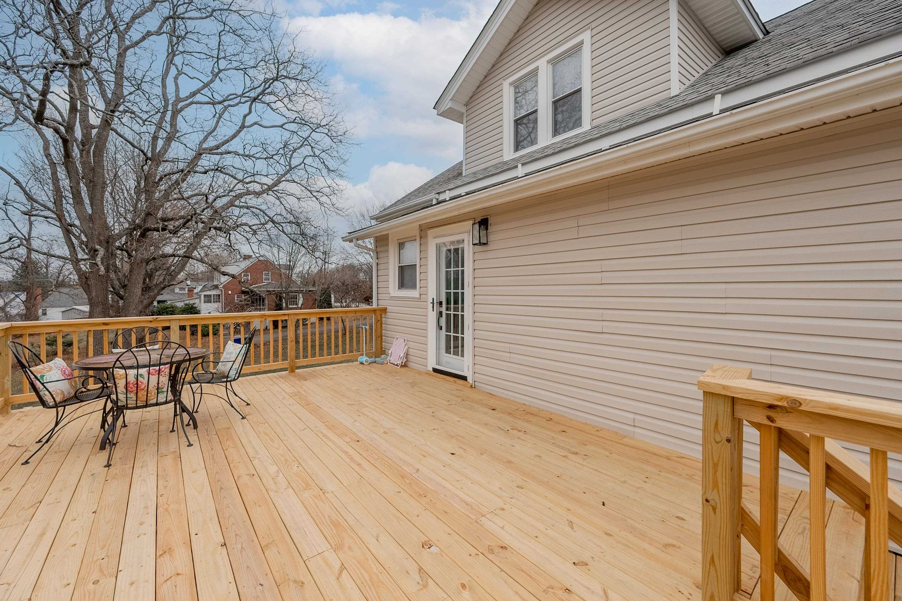 208 ALLEGHANY Street