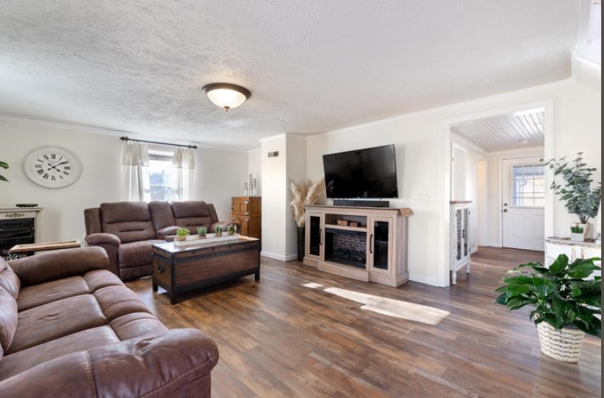 1232 Poff School Road