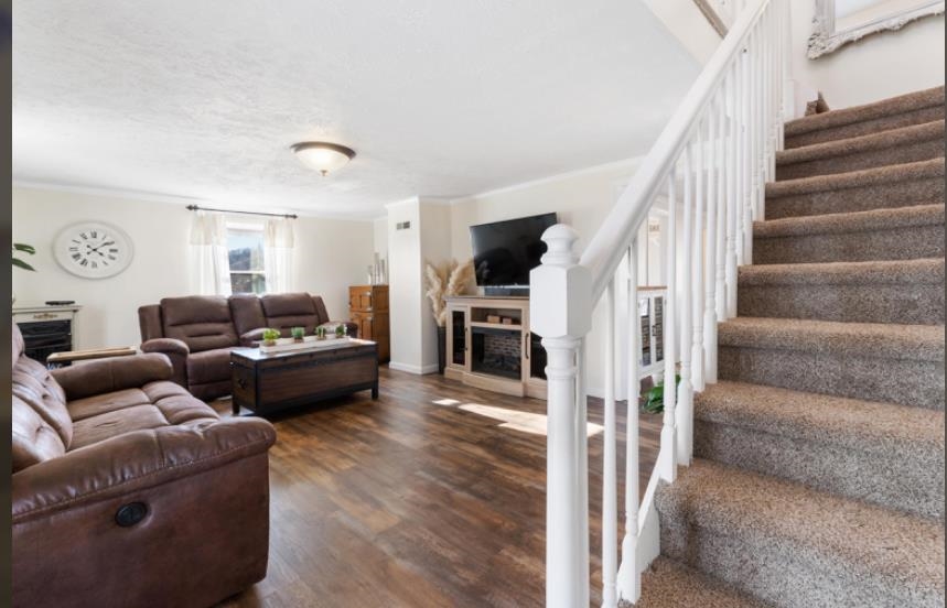 1232 Poff School Road