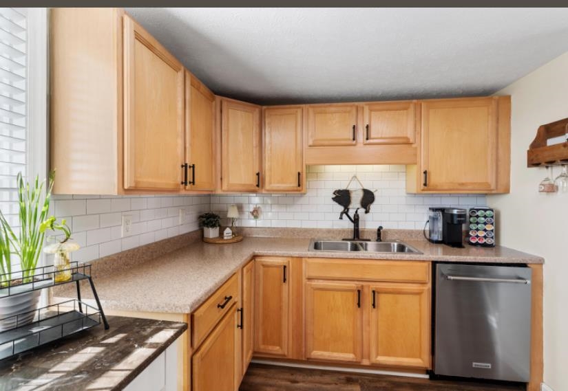 1232 Poff School Road